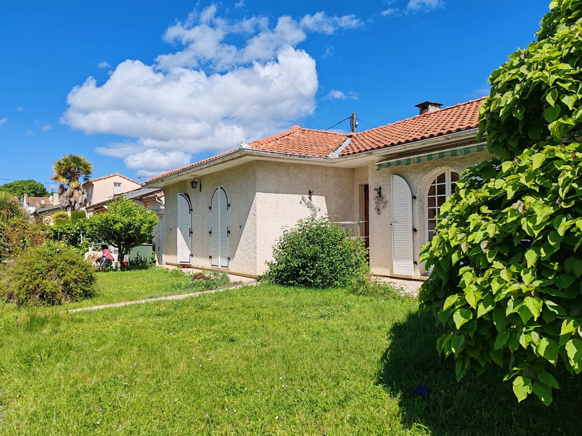 Dom w La Bastide-sur-l'Hers, Ariège 12675233