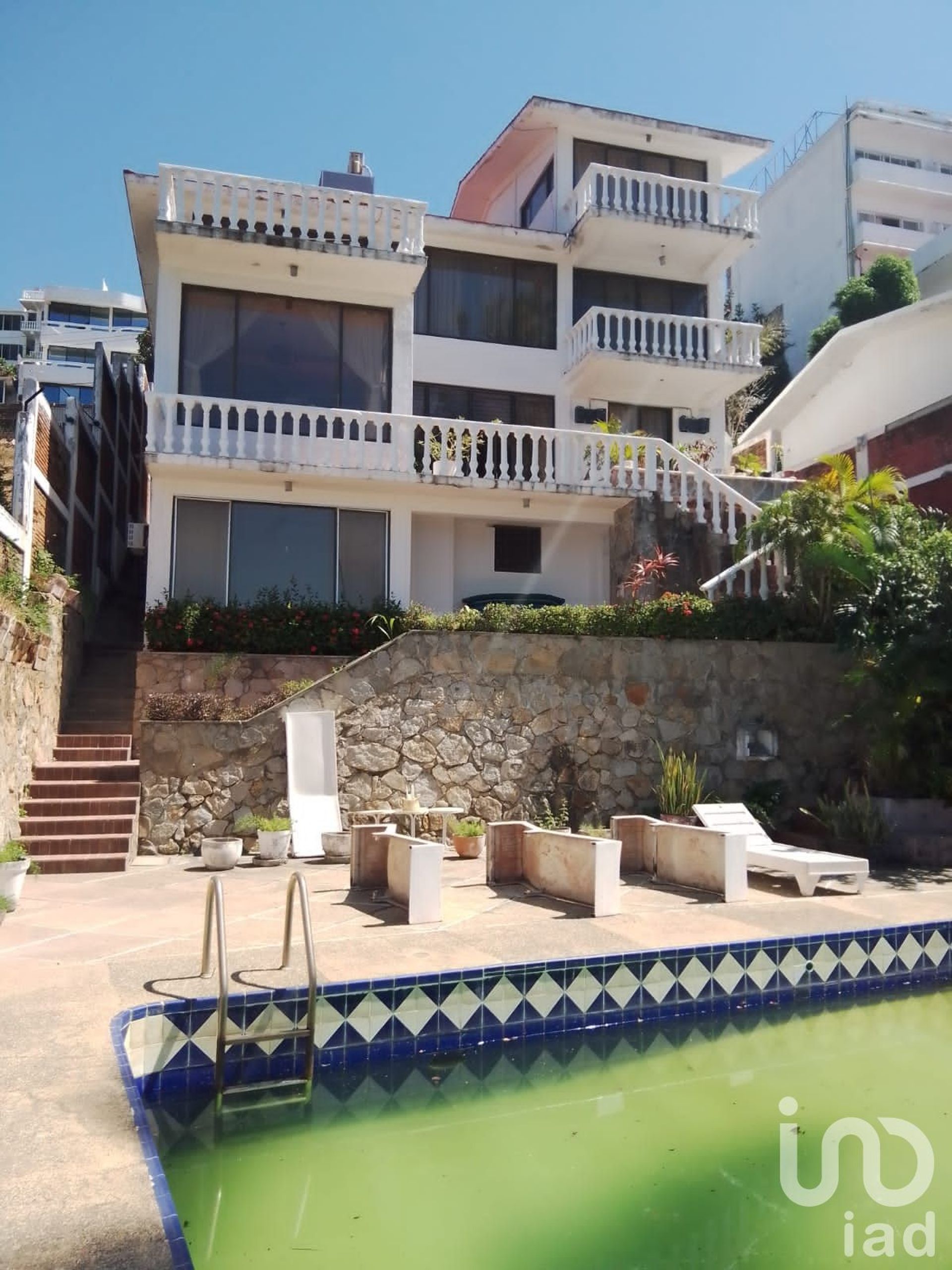 House in Acapulco de Juarez, Guerrero 12676456