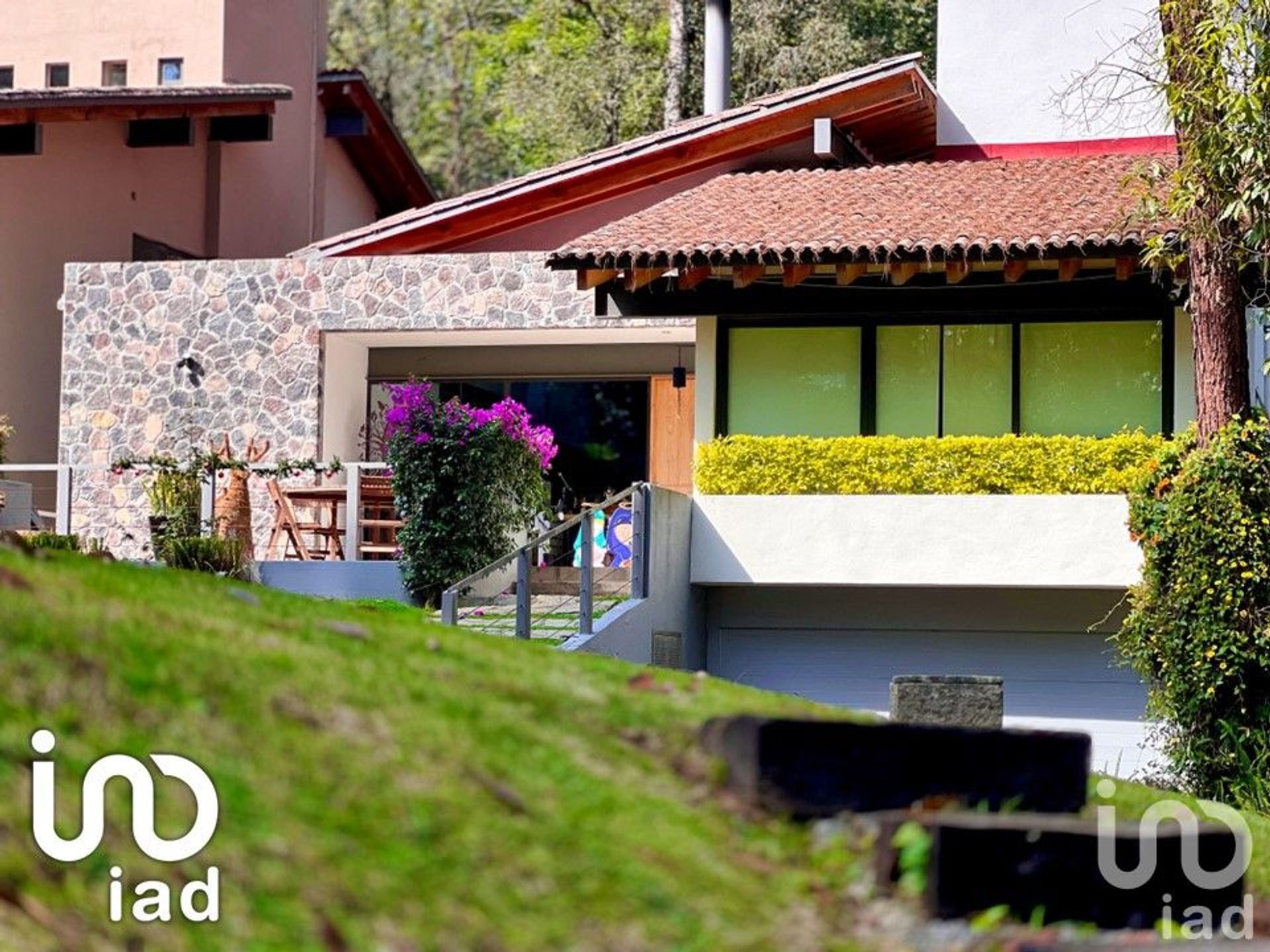 House in Valle de Bravo, Estado de México 12678905