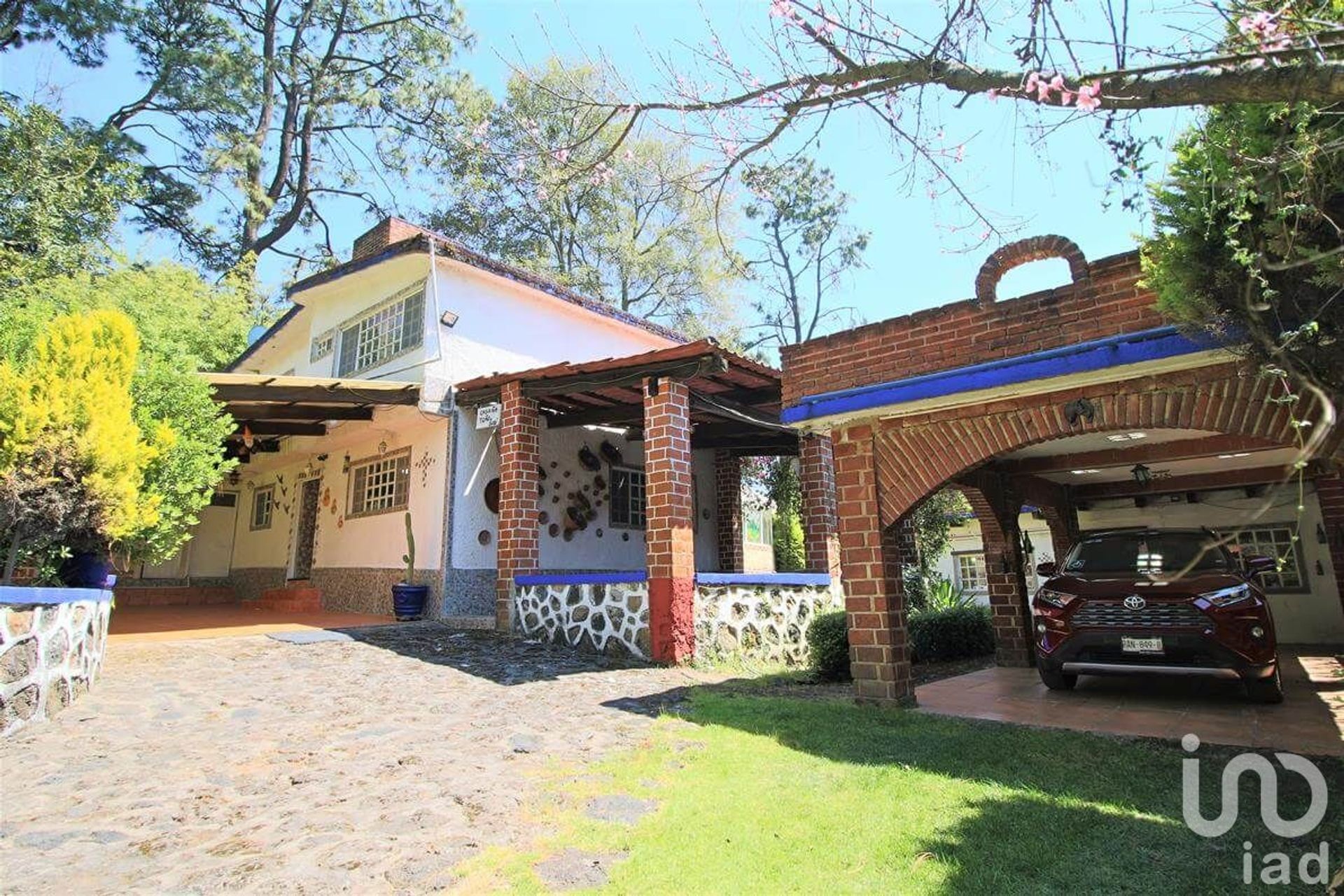 House in Tres Marias, Morelos 12680018