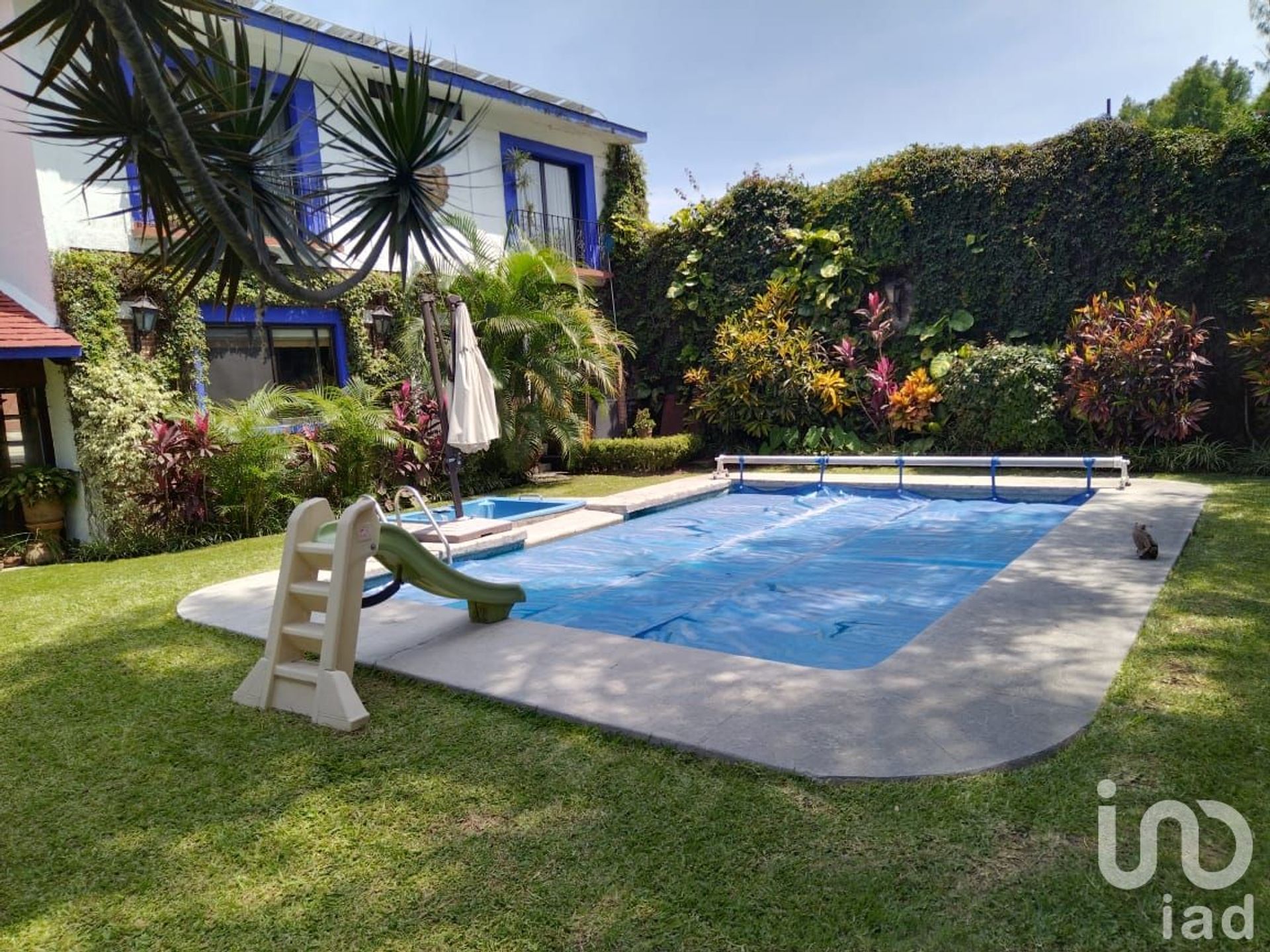 House in Tres de Mayo, Morelos 12680201