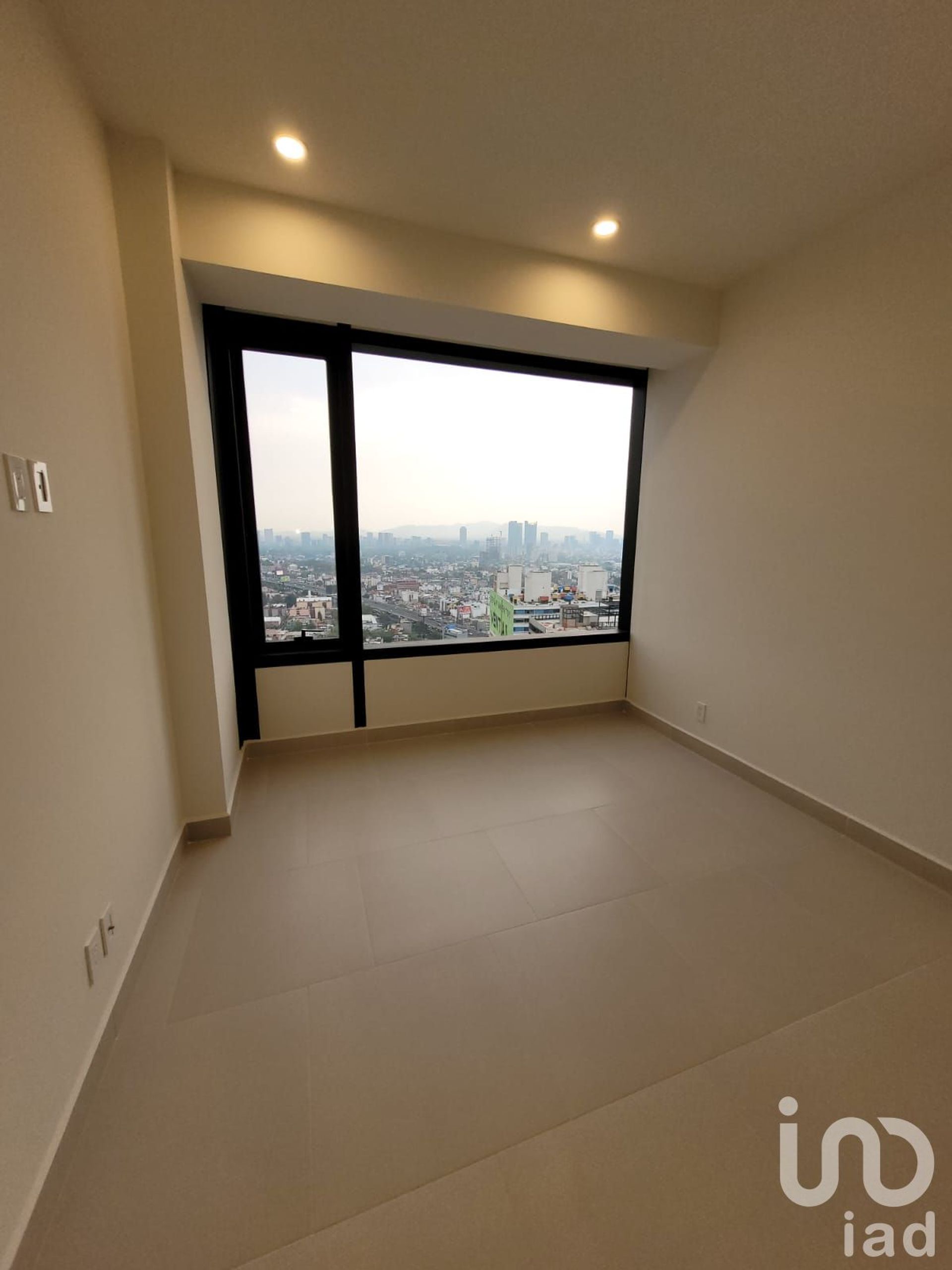 Condominium in Ciudad de México, Ciudad de México 12680368