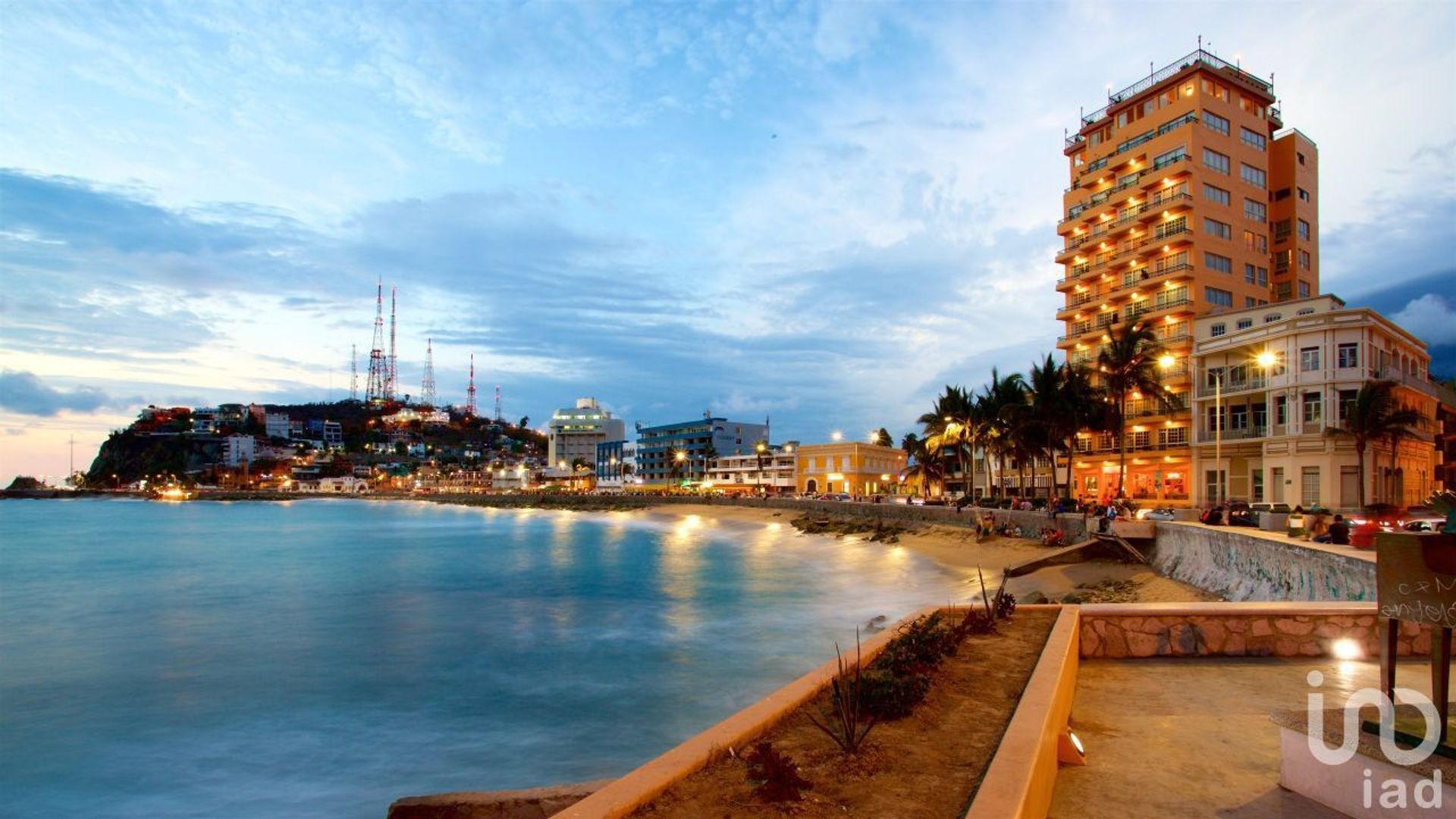 House in Mazatlán, Sinaloa 12681459