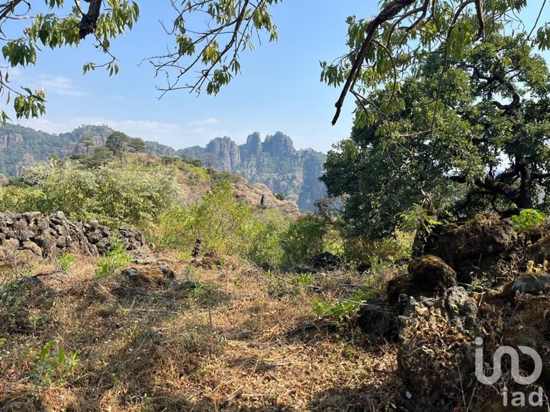 土地 在 Tepoztlan, 莫雷洛斯州 12682610