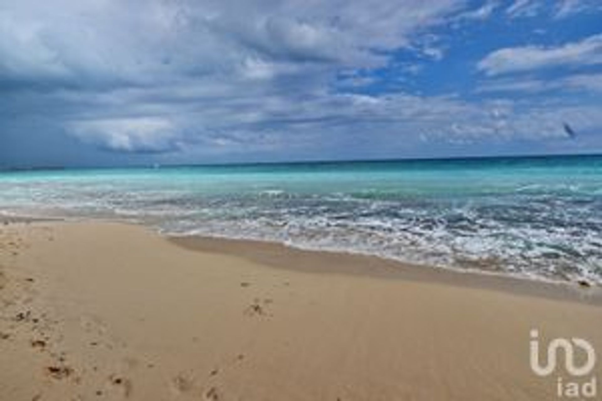 Maa sisään , Quintana Roo 12682856