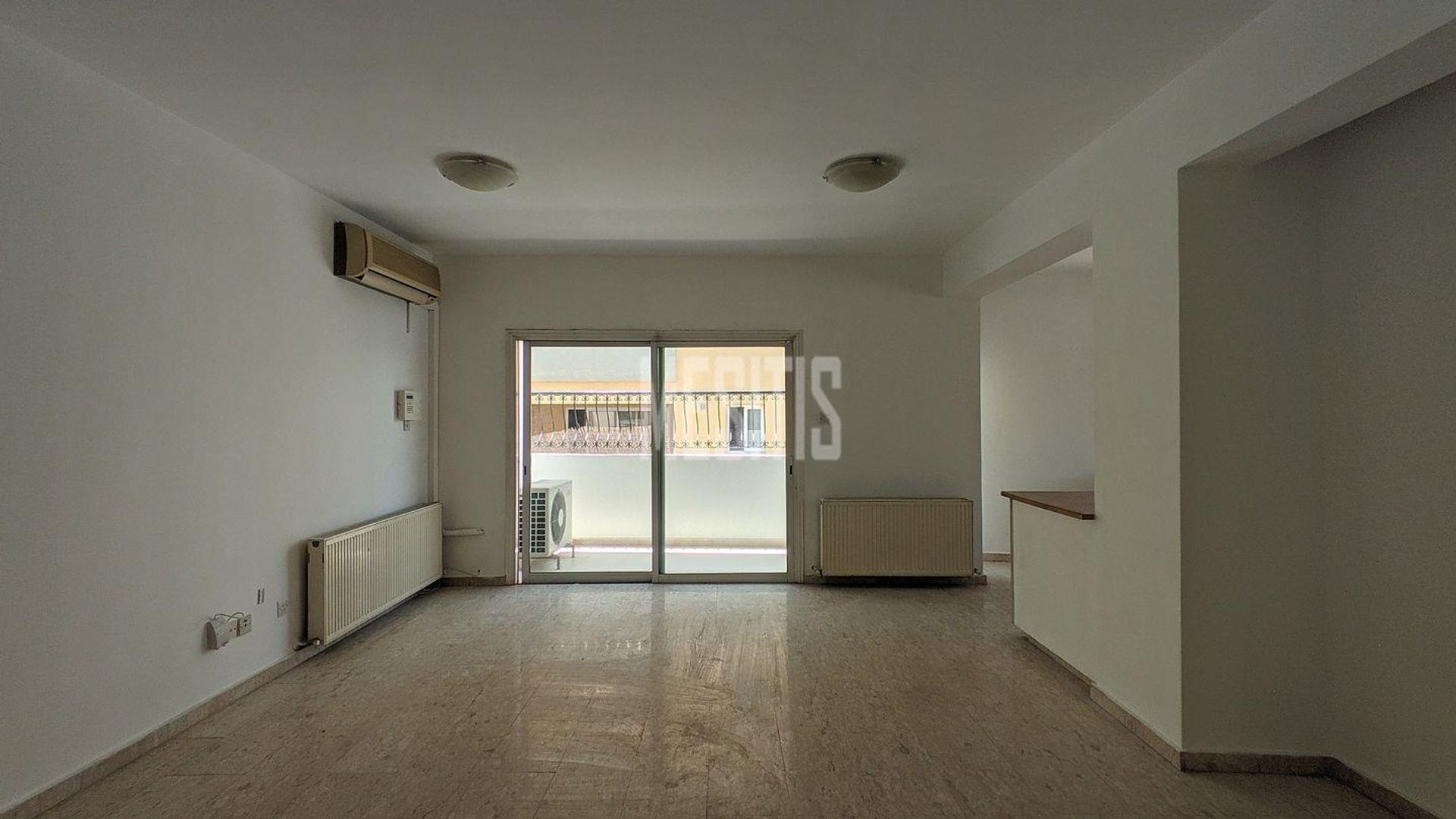 Condominio nel Nicosia, Lefkosia 12683179