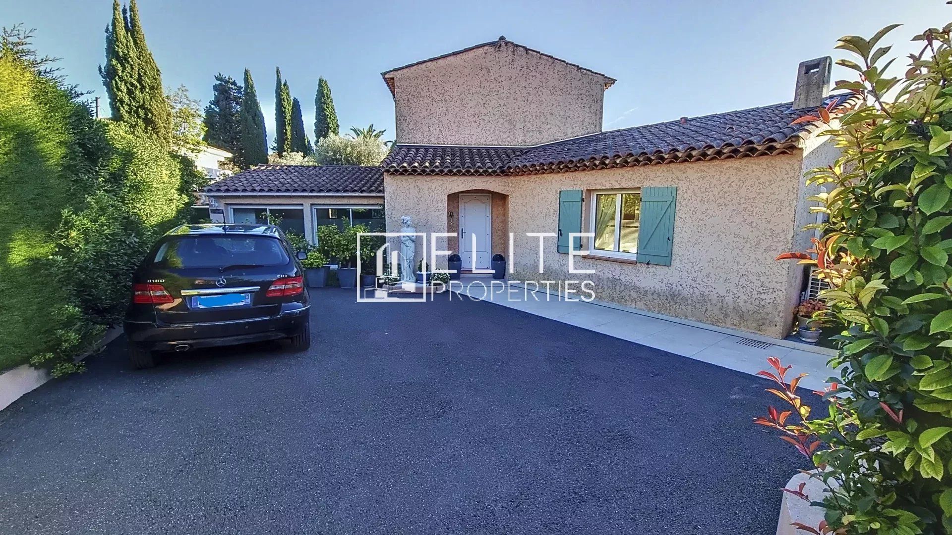 निवास का में Mougins, Alpes-Maritimes 12683617