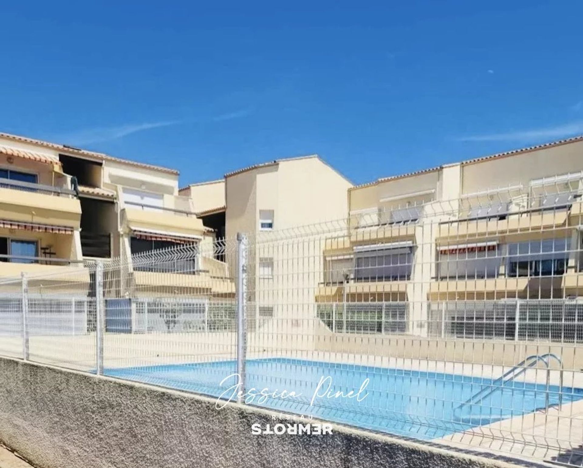 Condominium in Marseillan-Plage, Hérault 12684959