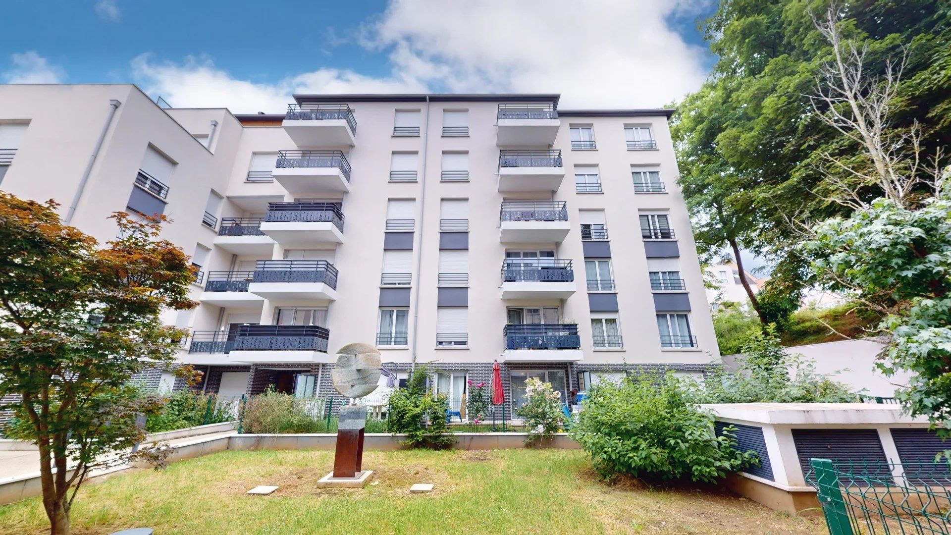 Condominium in Gagny, Seine-Saint-Denis 12684962