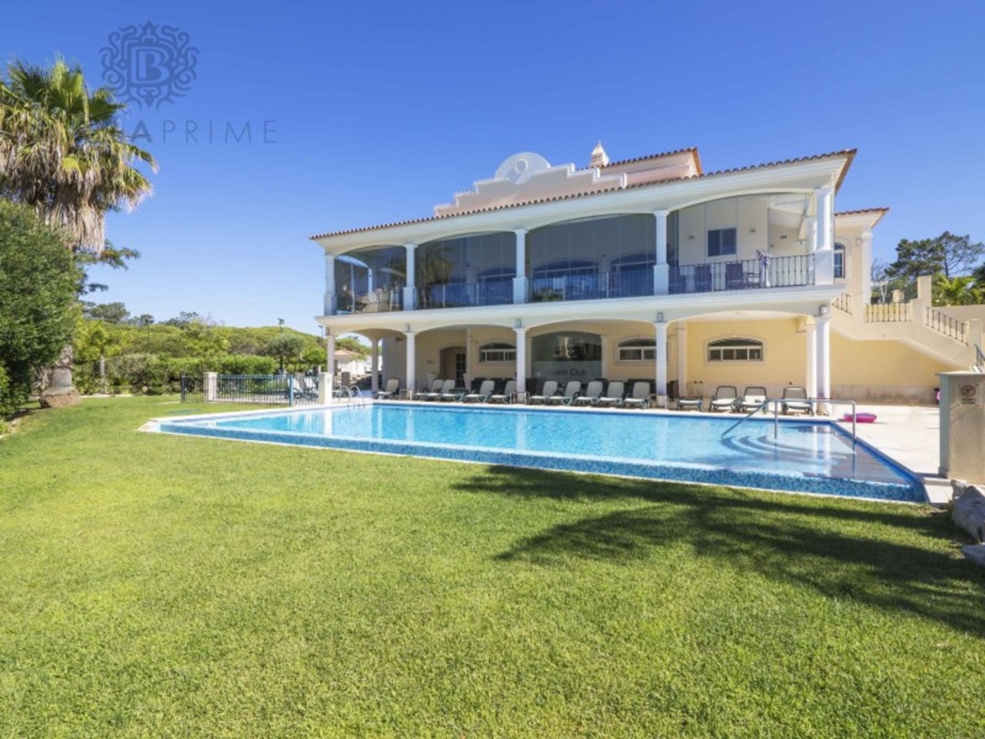 House in Almancil, Faro District 12685314