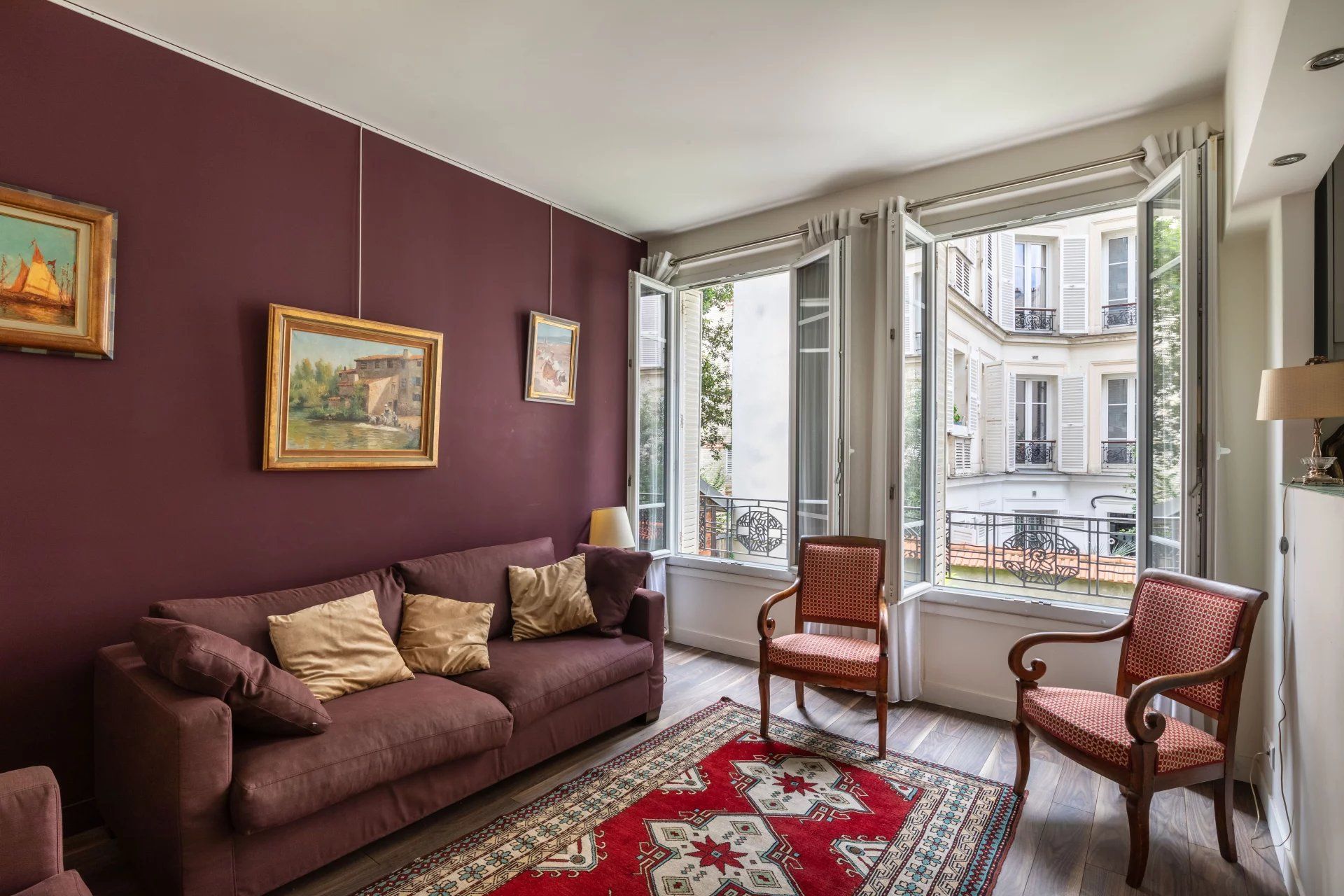 Residential in Levallois-Perret, Hauts-de-Seine 12685875