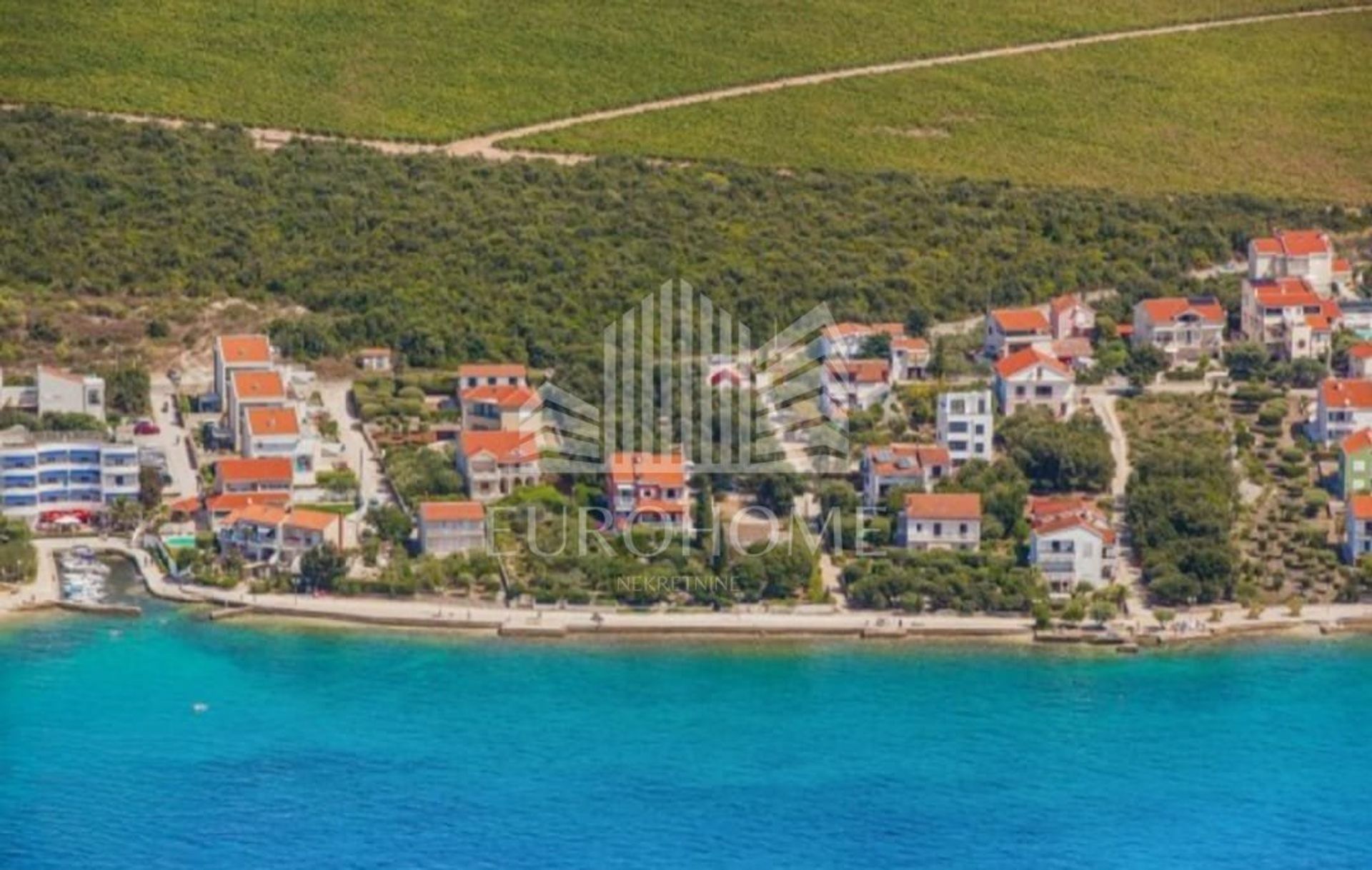 Land im Petrčane, Zadar County 12686463