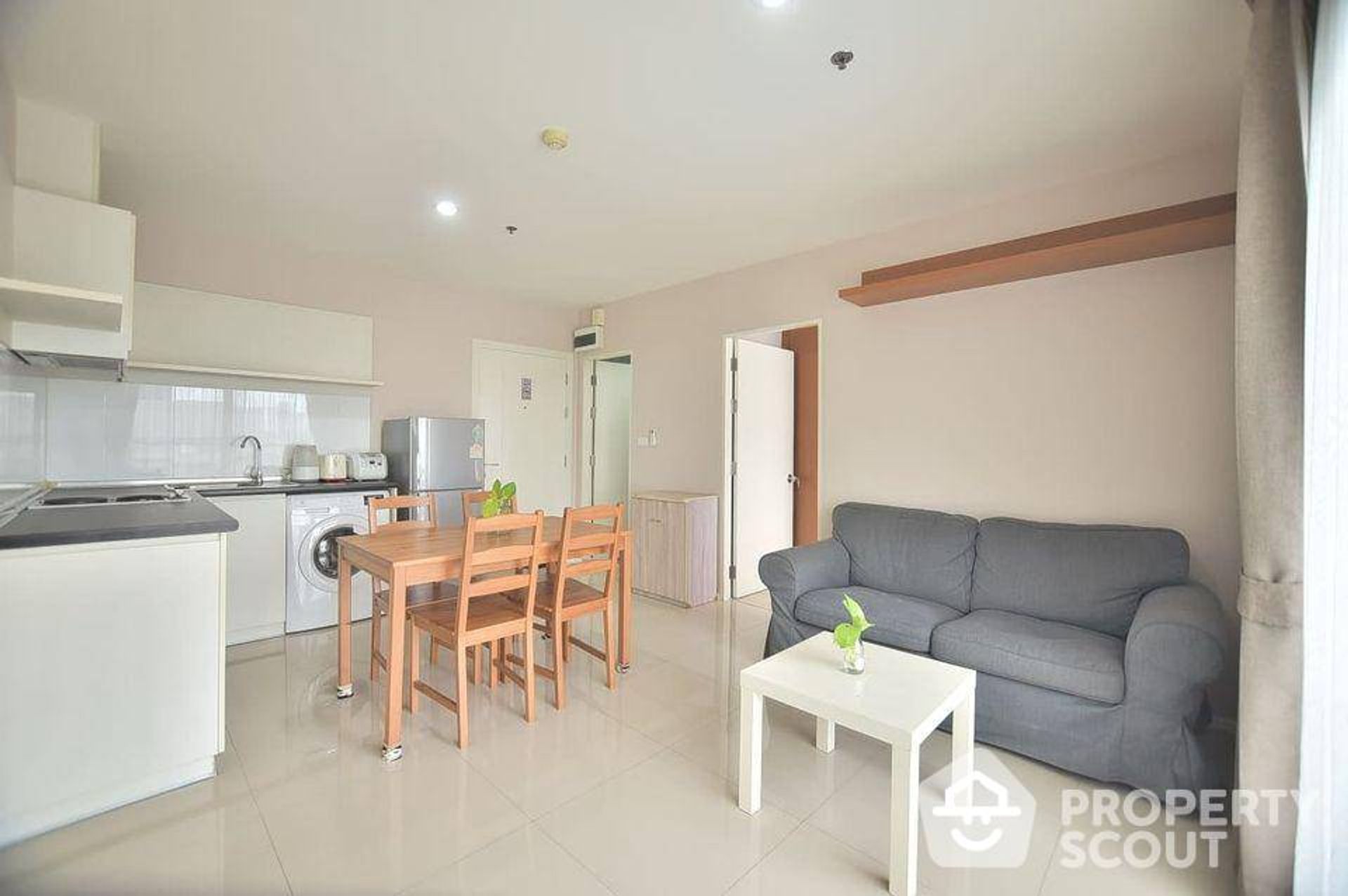 Condominio en Phra Khanong, Krung Thep Maha Nakhon 12687277