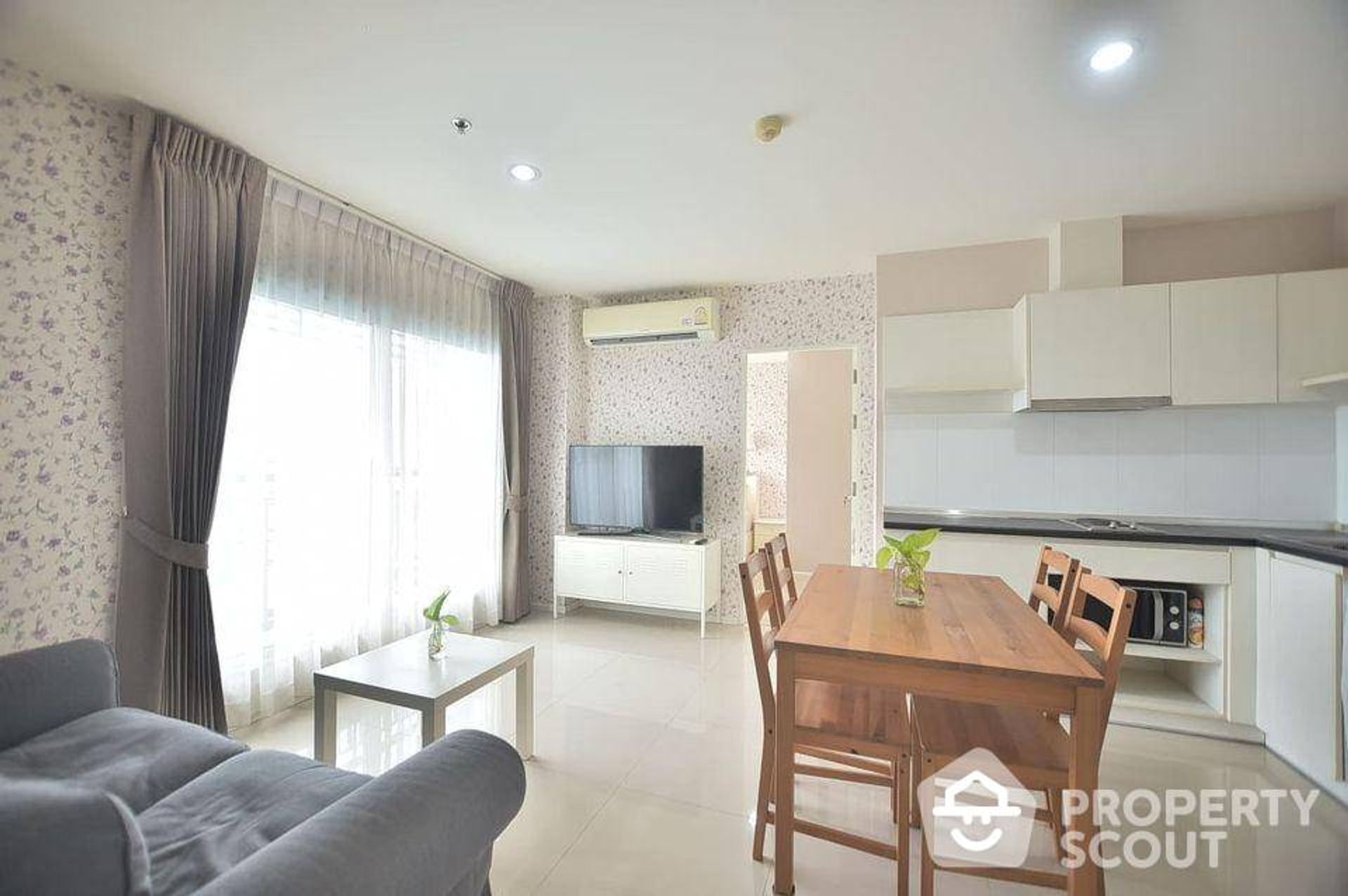 Condominio en Phra Khanong, Krung Thep Maha Nakhon 12687277