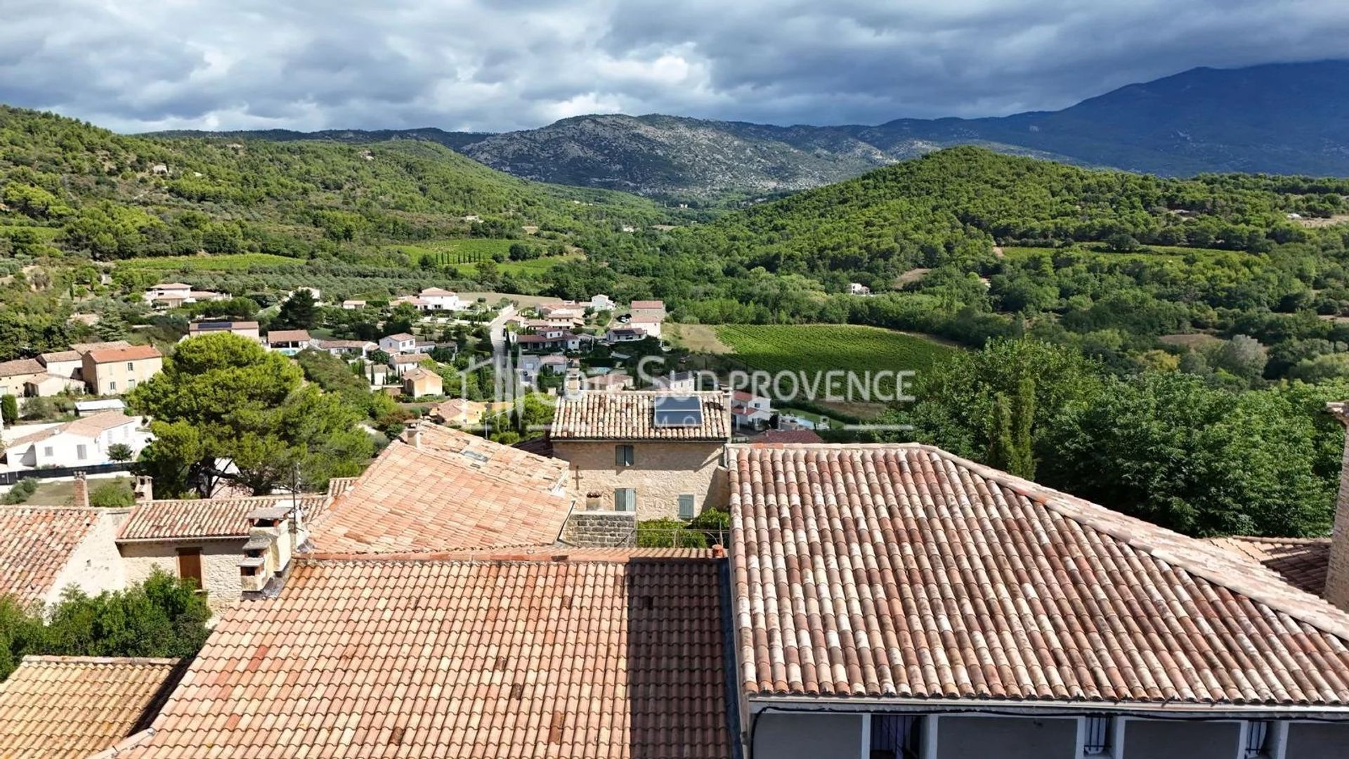 Residencial en Crillon-le-Brave, Vaucluse 12687479