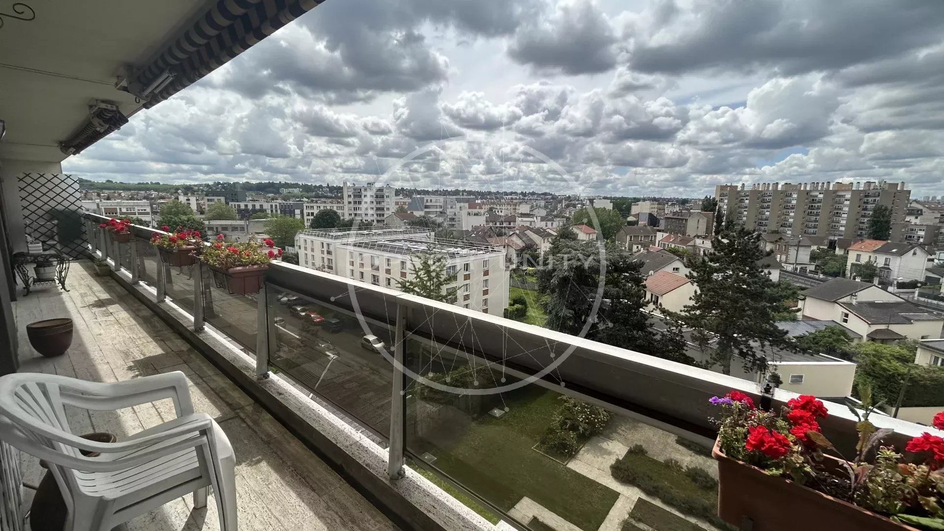 Condominio en Livry-Gargan, Ile-de-France 12687685