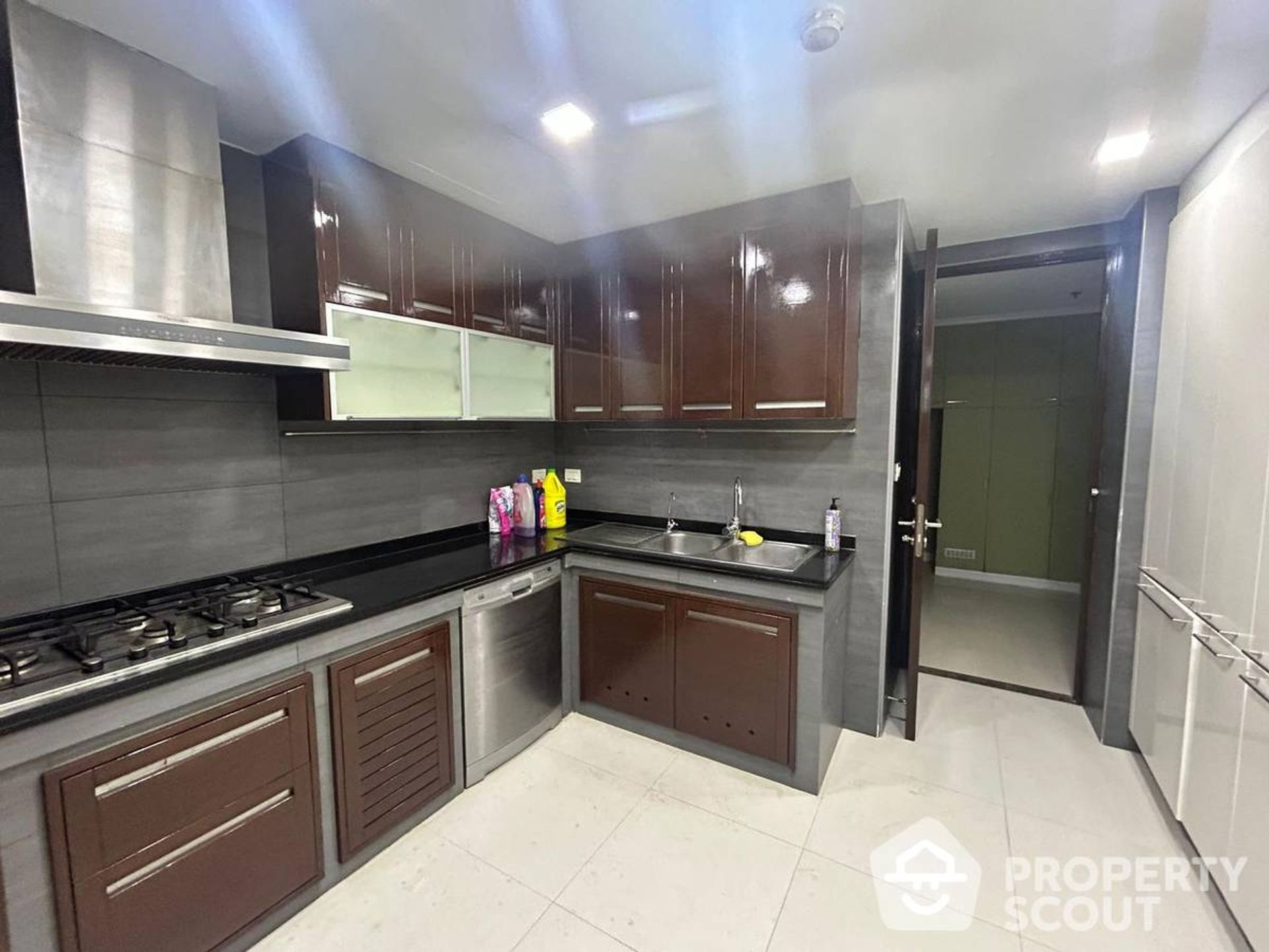 Condominio nel Ban Na canzone, Krung Thep Maha Nakhon 12688381