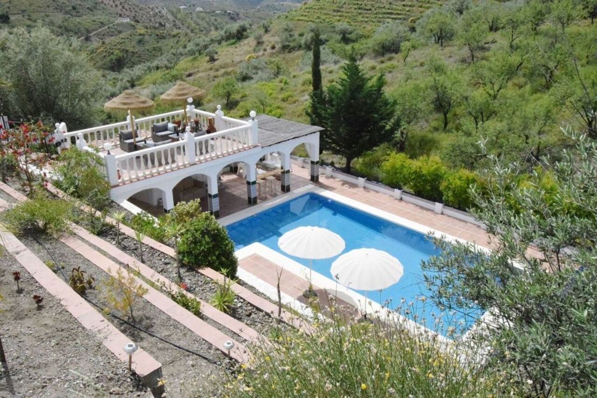 Casa nel Canillas de Aceituno, Andalusia 12689300