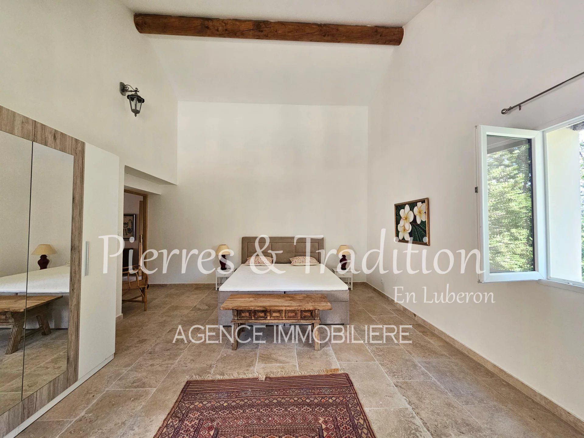 σπίτι σε Saignon, Vaucluse 12689441