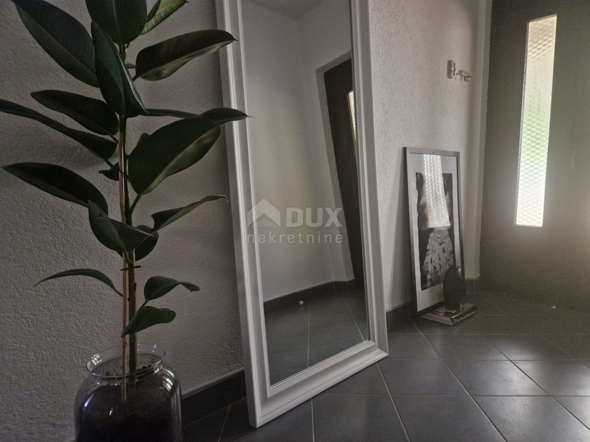 House in Labin, Istria County 12689856