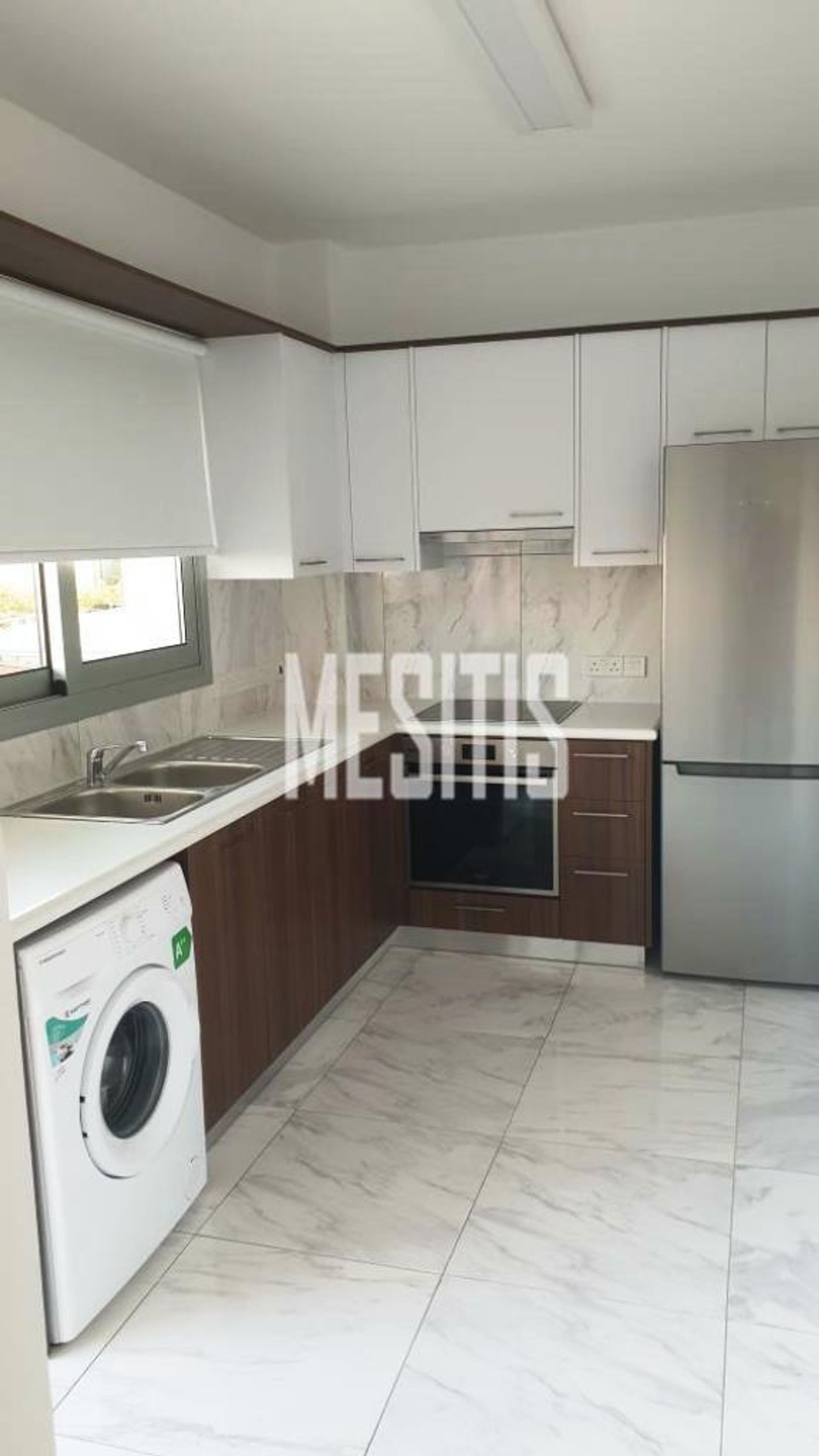 Condominio nel Nicosia, Lefkosia 12689936