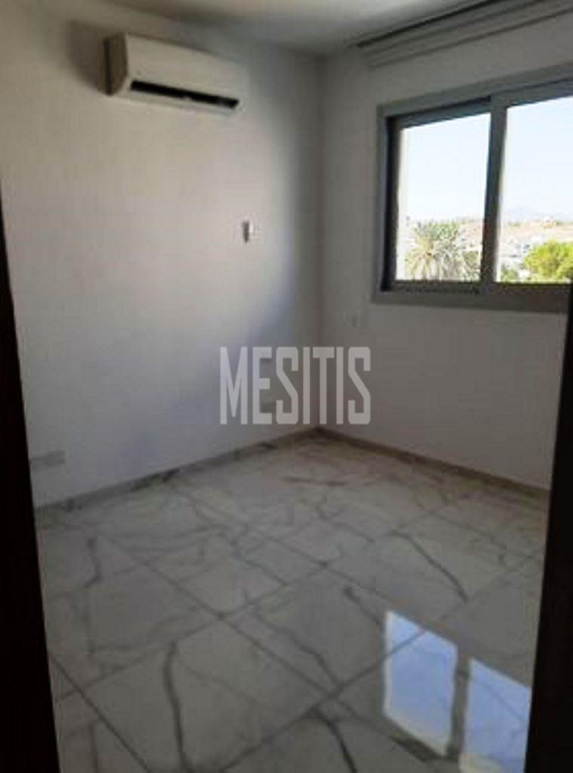 Condominio nel Aglantzia, Nicosia 12689947