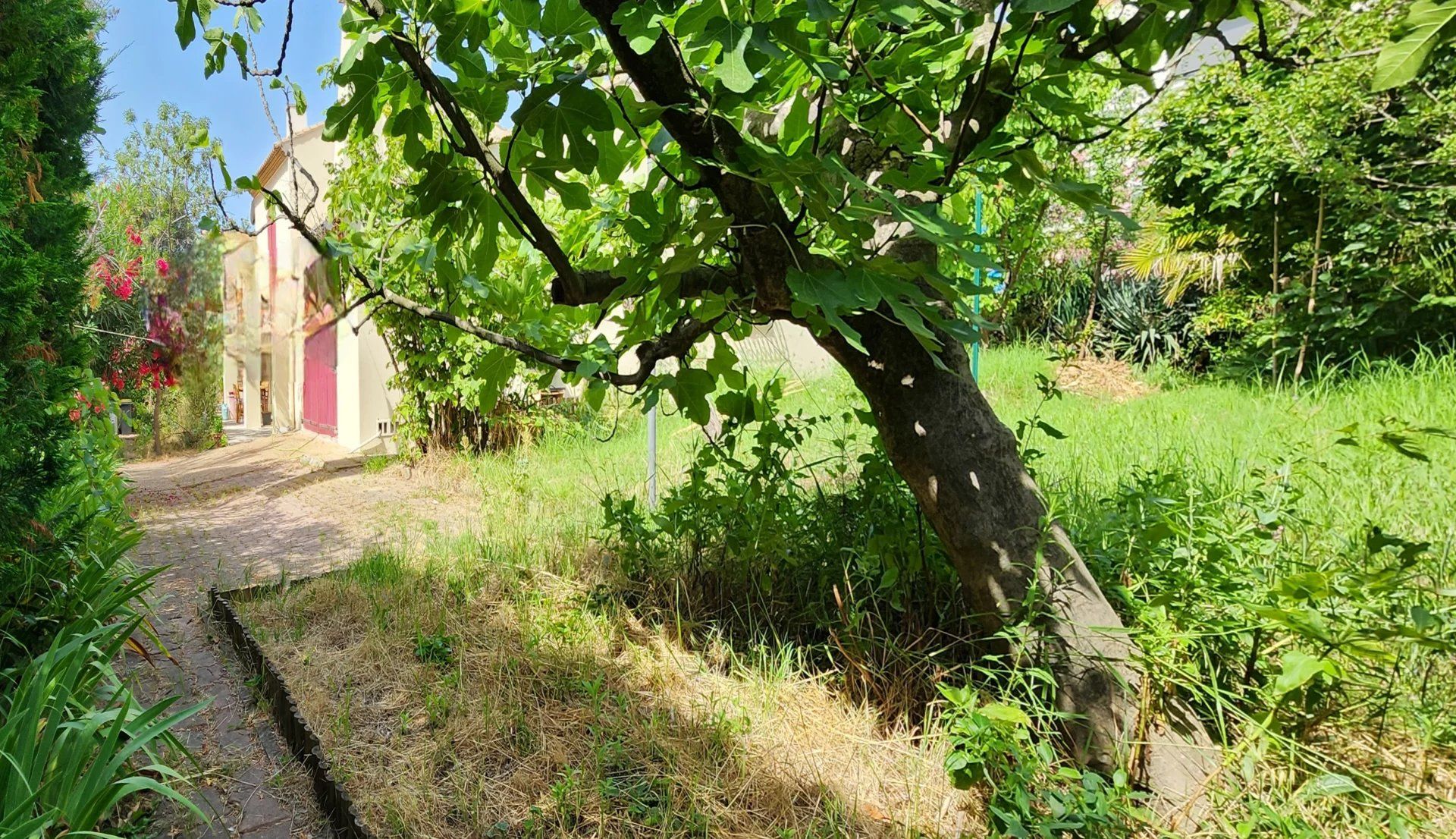 House in Montpellier, Hérault 12690408