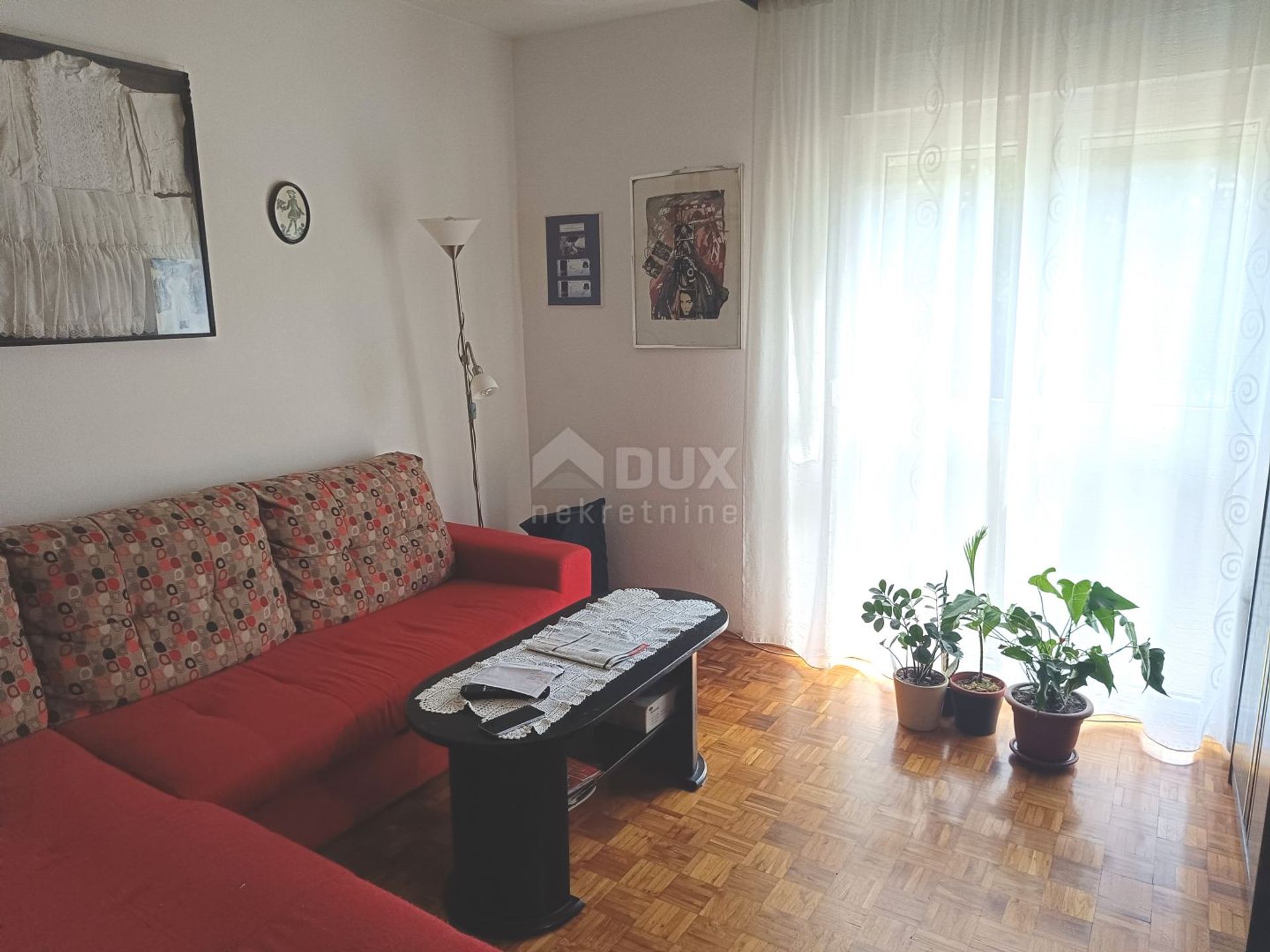 Condominio en Pula, Istarska Županija 12691457