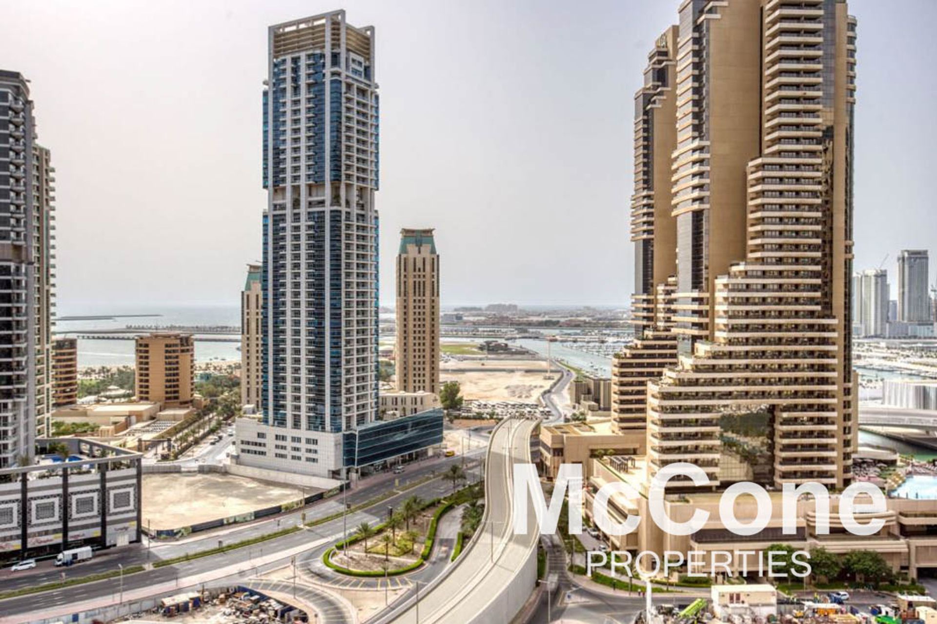 Condominium dans Dubai, Dubai 12692324