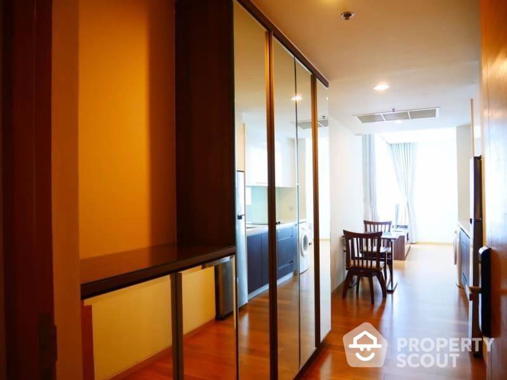 Condominio nel Yan Nawa, Krung Thep Maha Nakhon 12692844