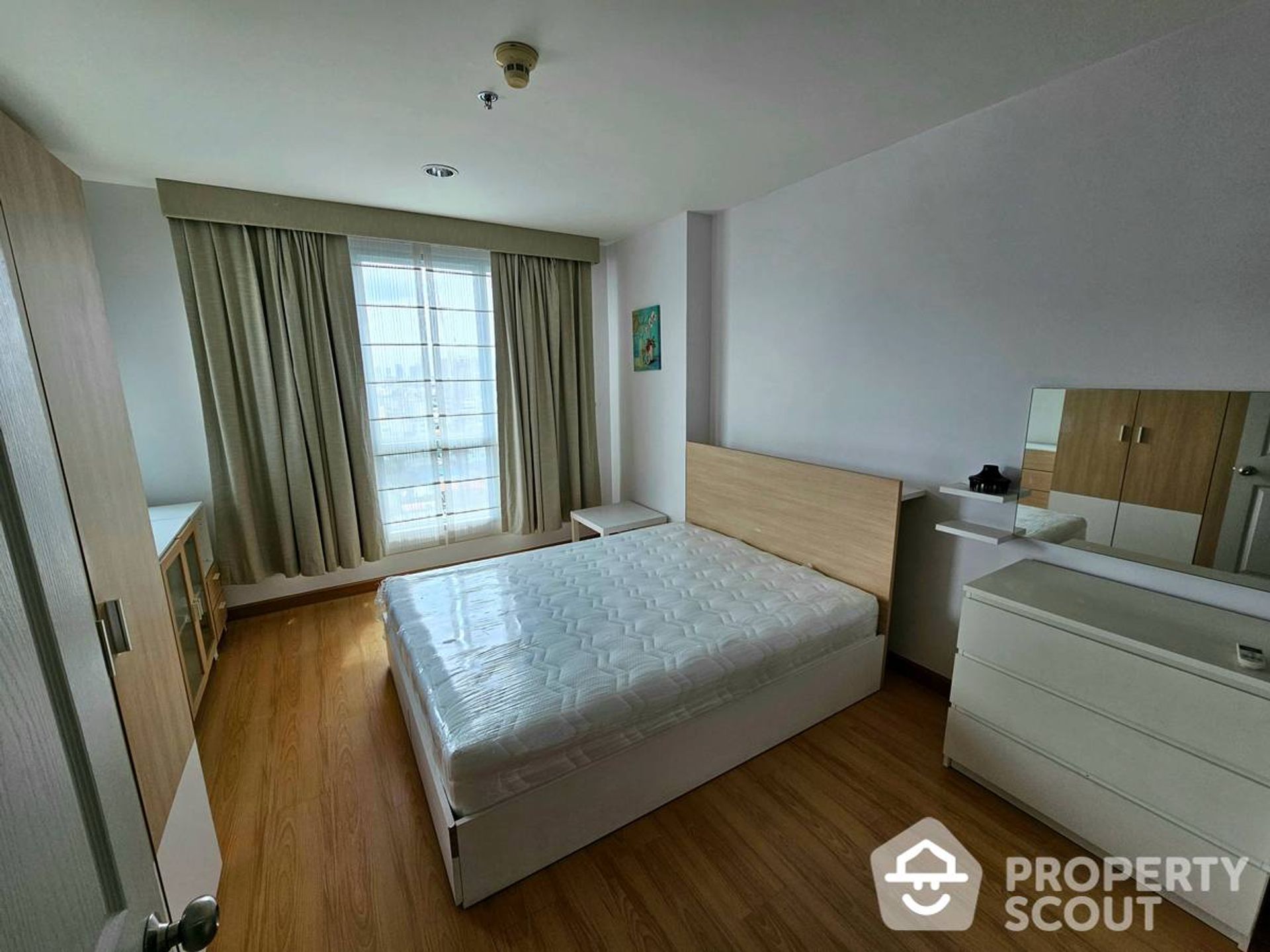 Condominium dans Huai Khwang, Krung Thep Maha Nakhon 12693112