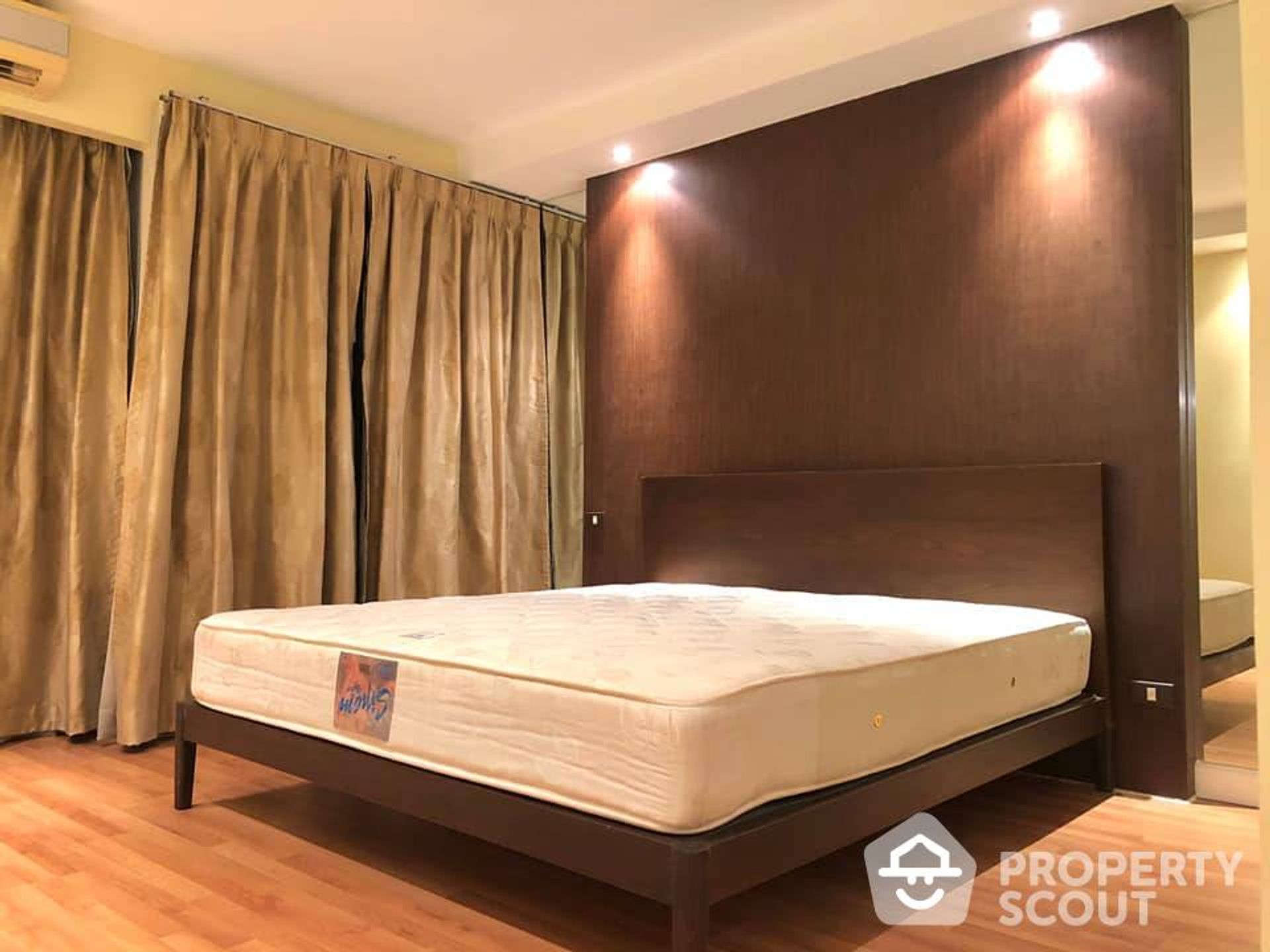 Condominio nel Wattana, Krung Thep Maha Nakhon 12693113