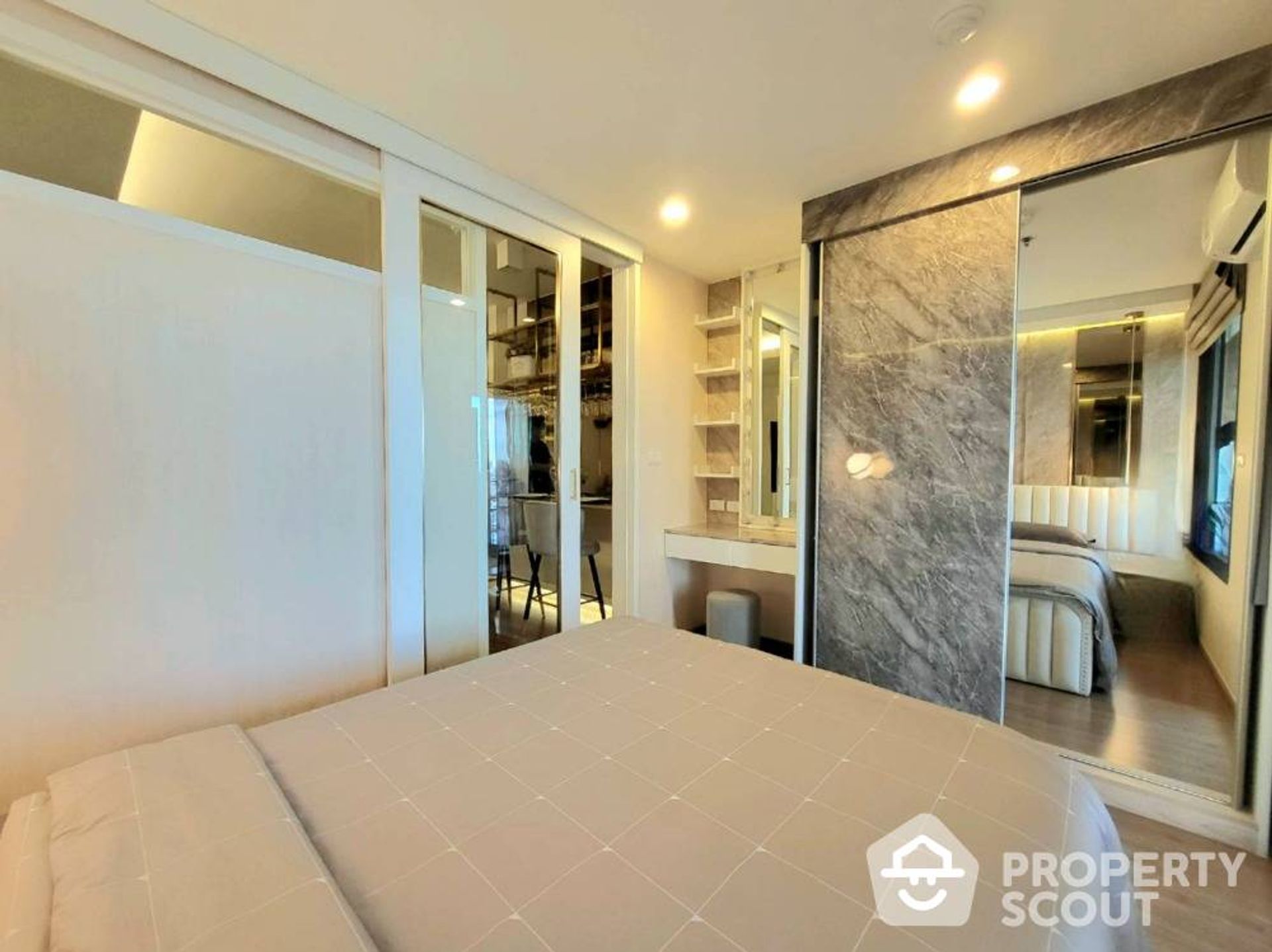 Condominium in , Krung Thep Maha Nakhon 12693119