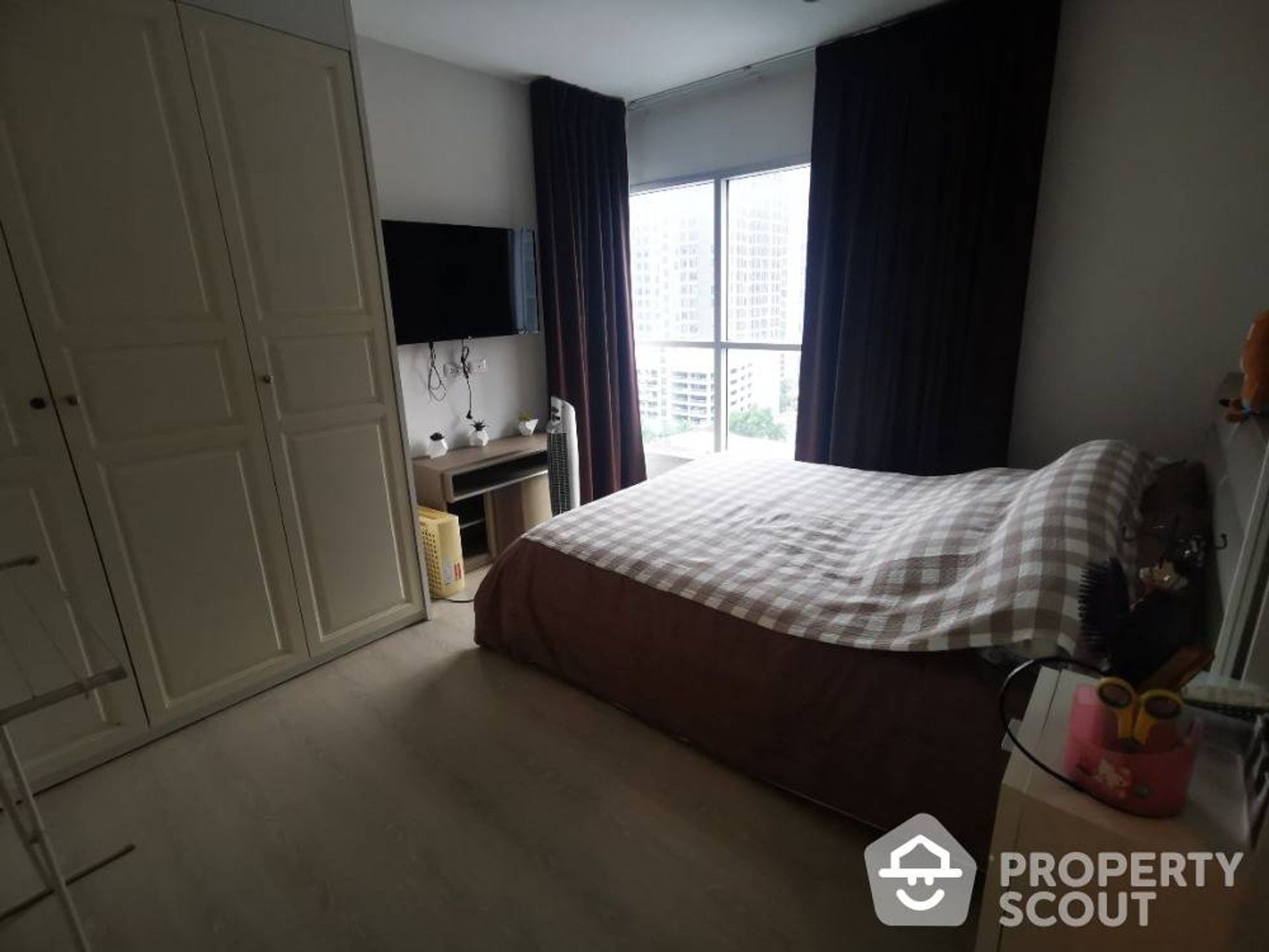 Condominium in Ban Na Song, Krung Thep Maha Nakhon 12693183