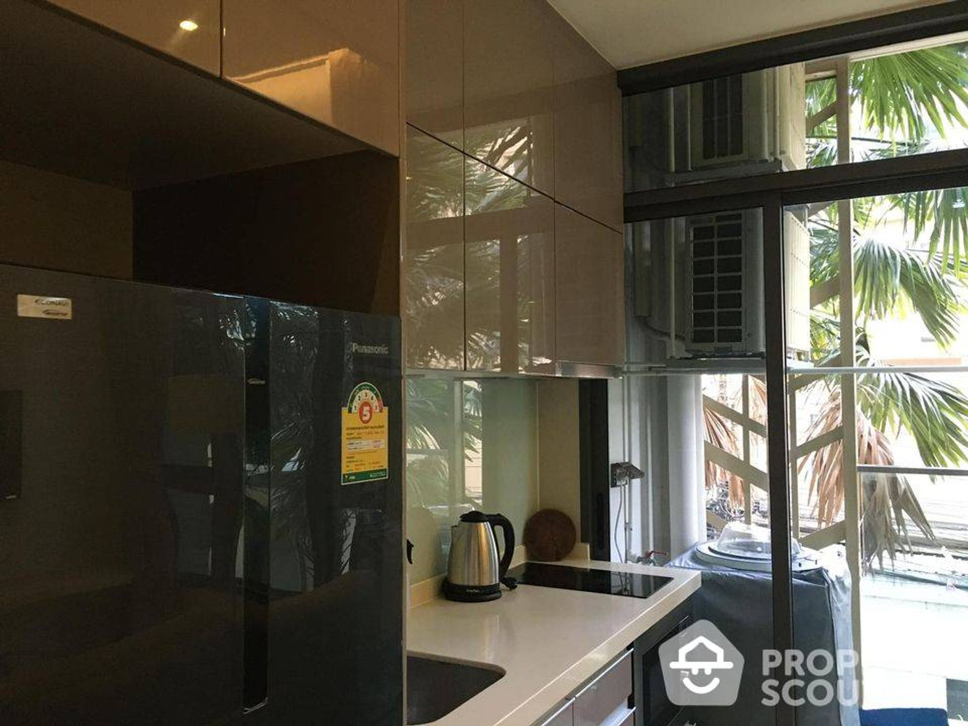 Condominium in , Krung Thep Maha Nakhon 12693284