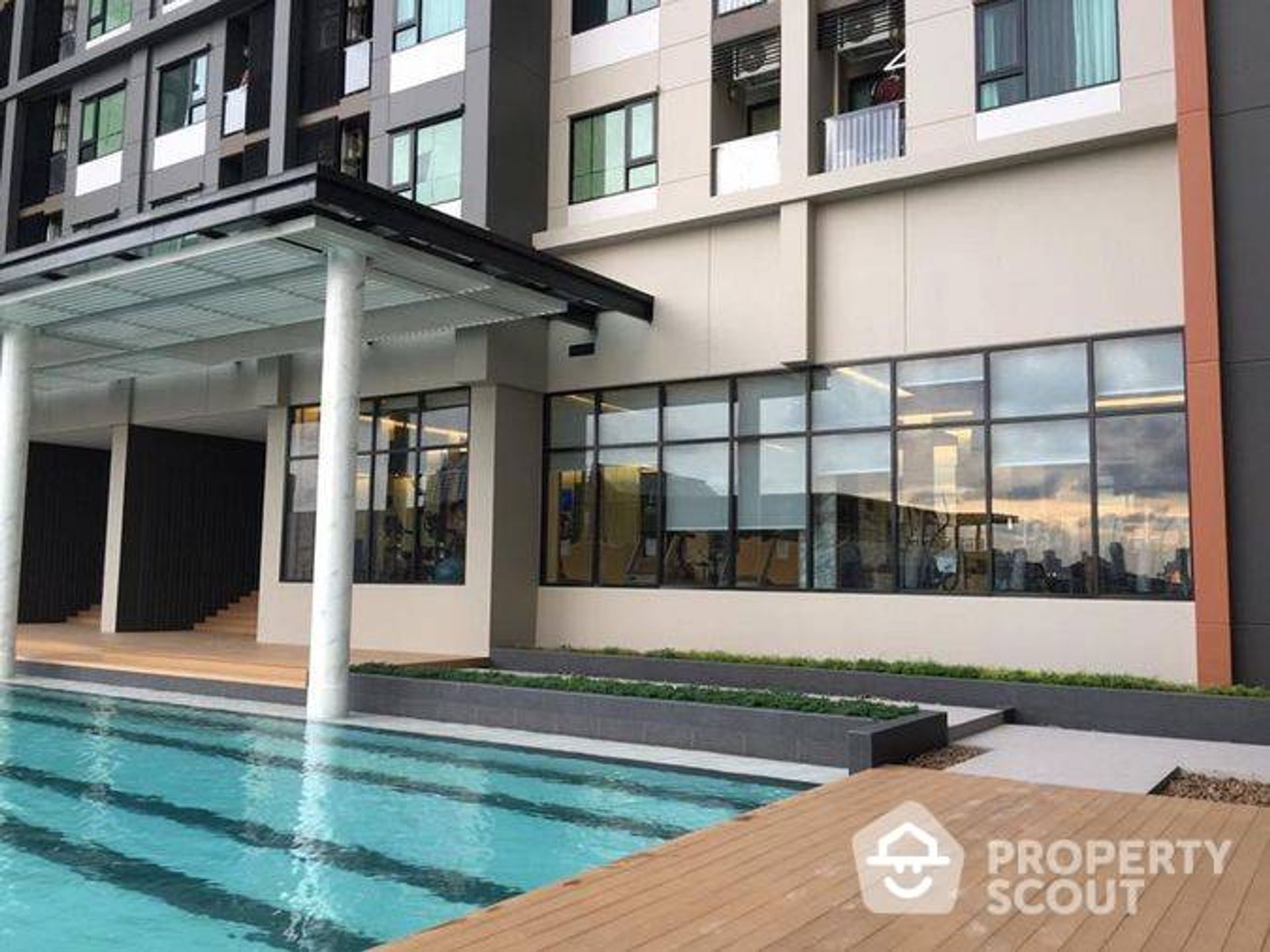 Condominium in , Krung Thep Maha Nakhon 12693345