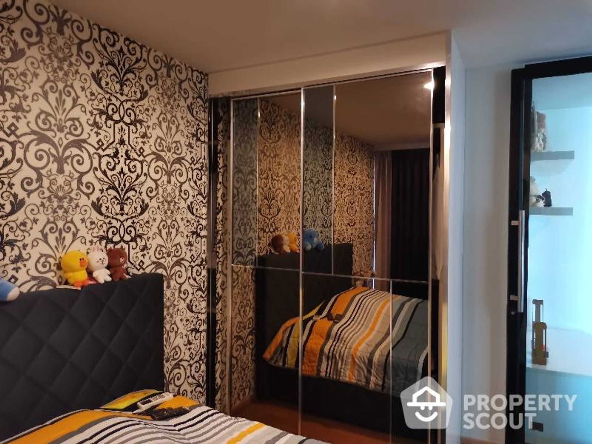 Condominium in , Krung Thep Maha Nakhon 12693503