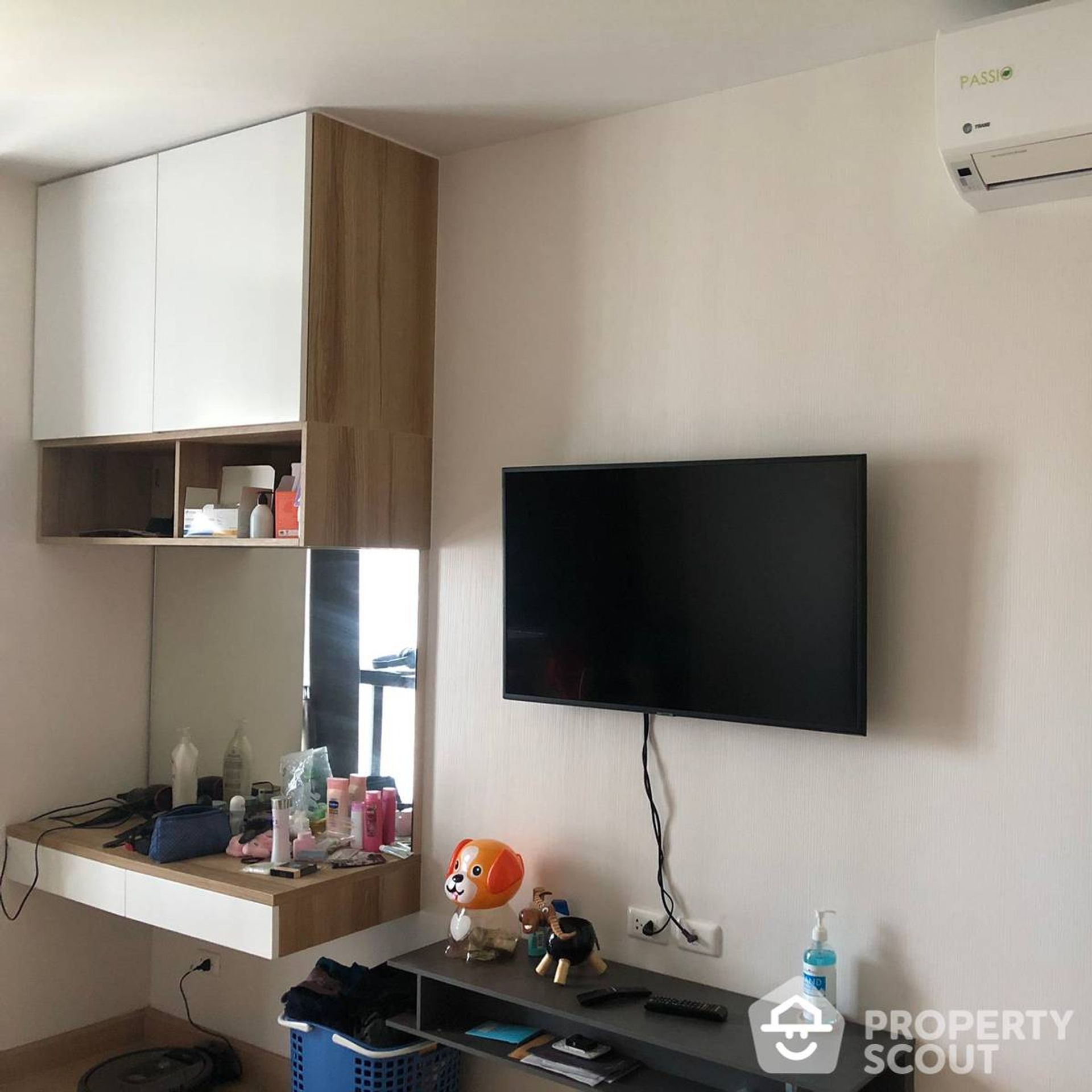 Condominium in Ban Na Song, Krung Thep Maha Nakhon 12693572