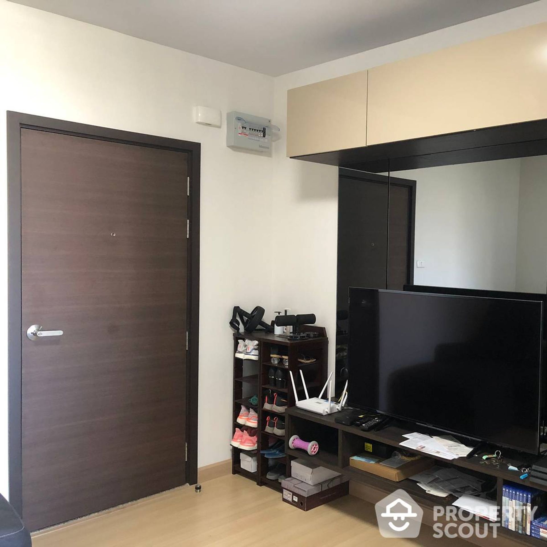 Condominium in Ban Na Song, Krung Thep Maha Nakhon 12693572