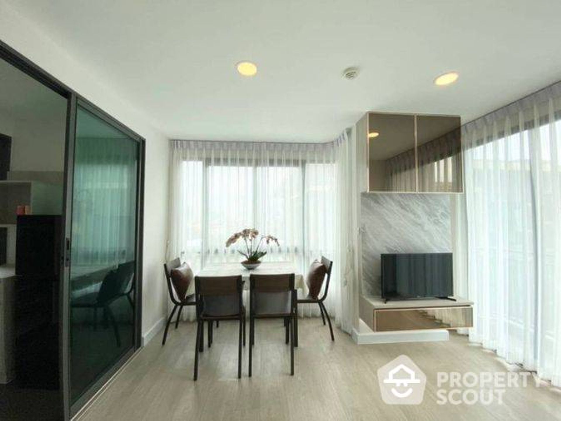 Condominium in , Krung Thep Maha Nakhon 12693583