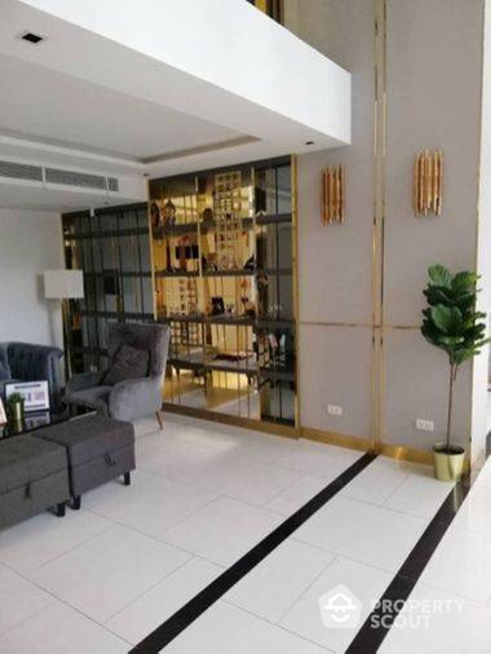 Condominium in , Krung Thep Maha Nakhon 12693583