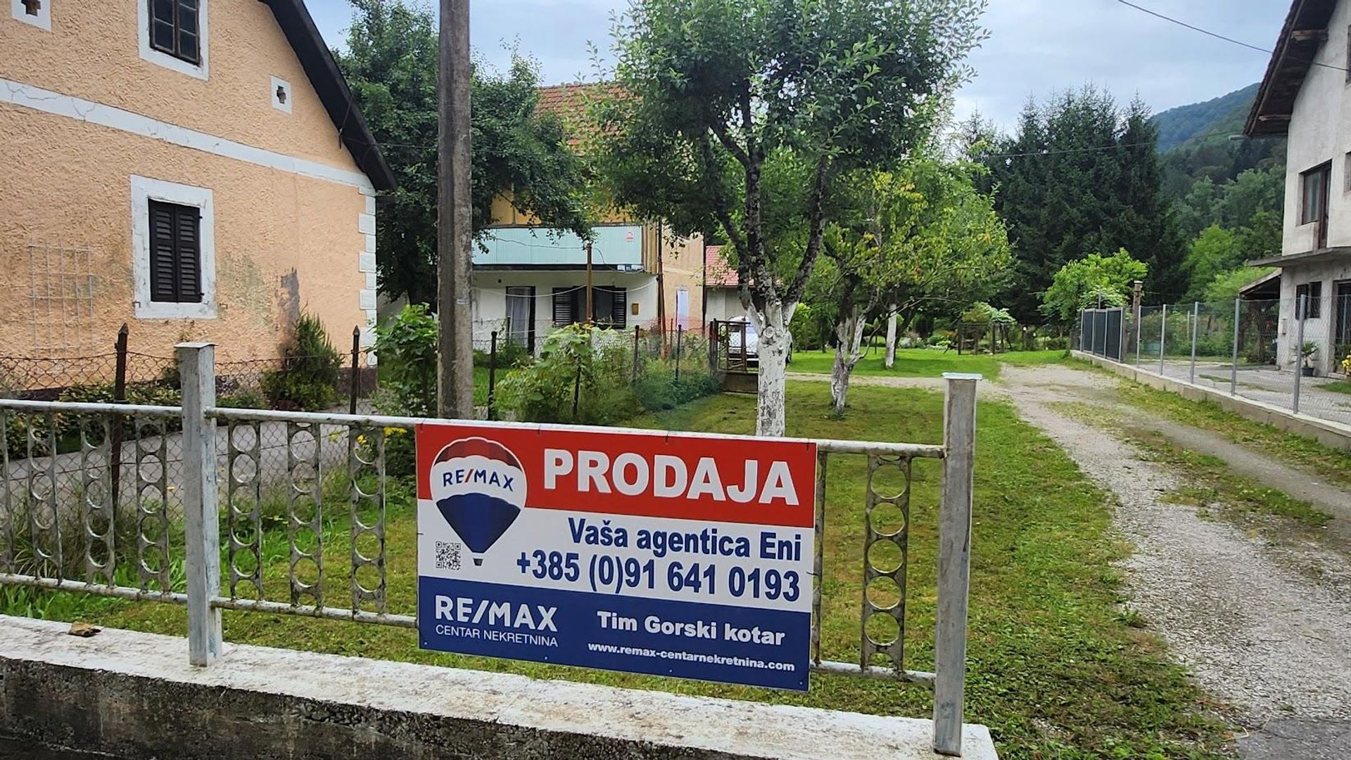 casa en Brod Na Kupi, Primorsko-goranska županija 12693600