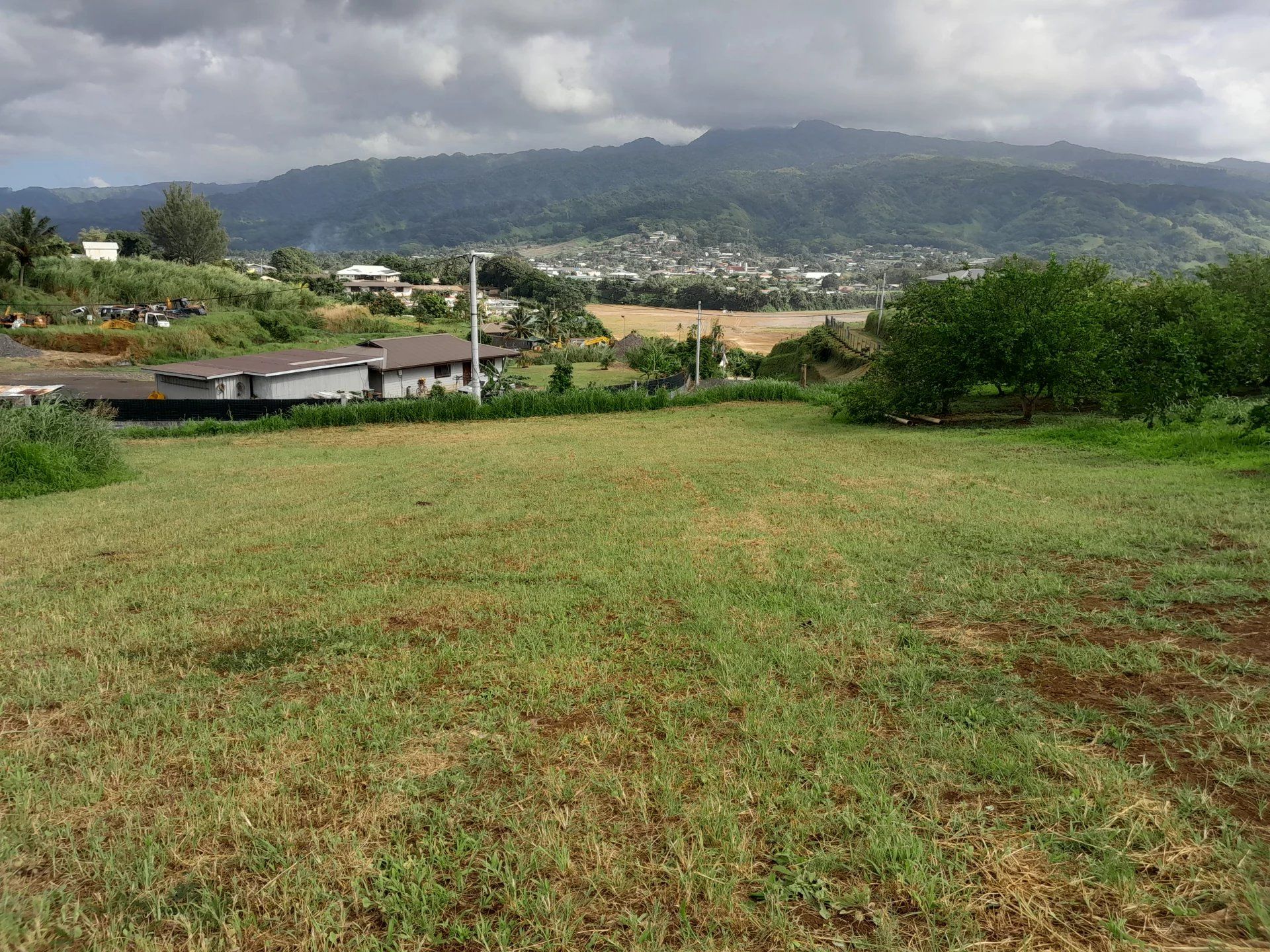 Land i Fatau, Îles du Vent 12694679