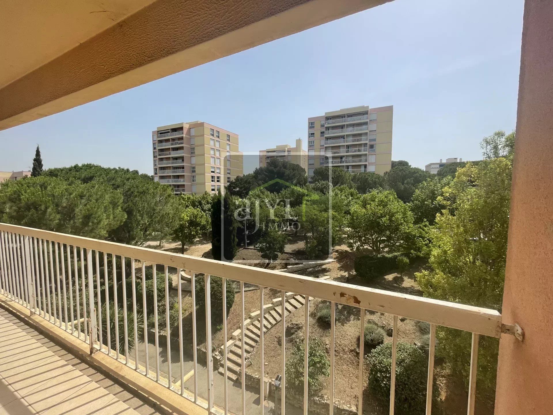 Condominio nel Marseille 12ème, Bouches-du-Rhône 12694682