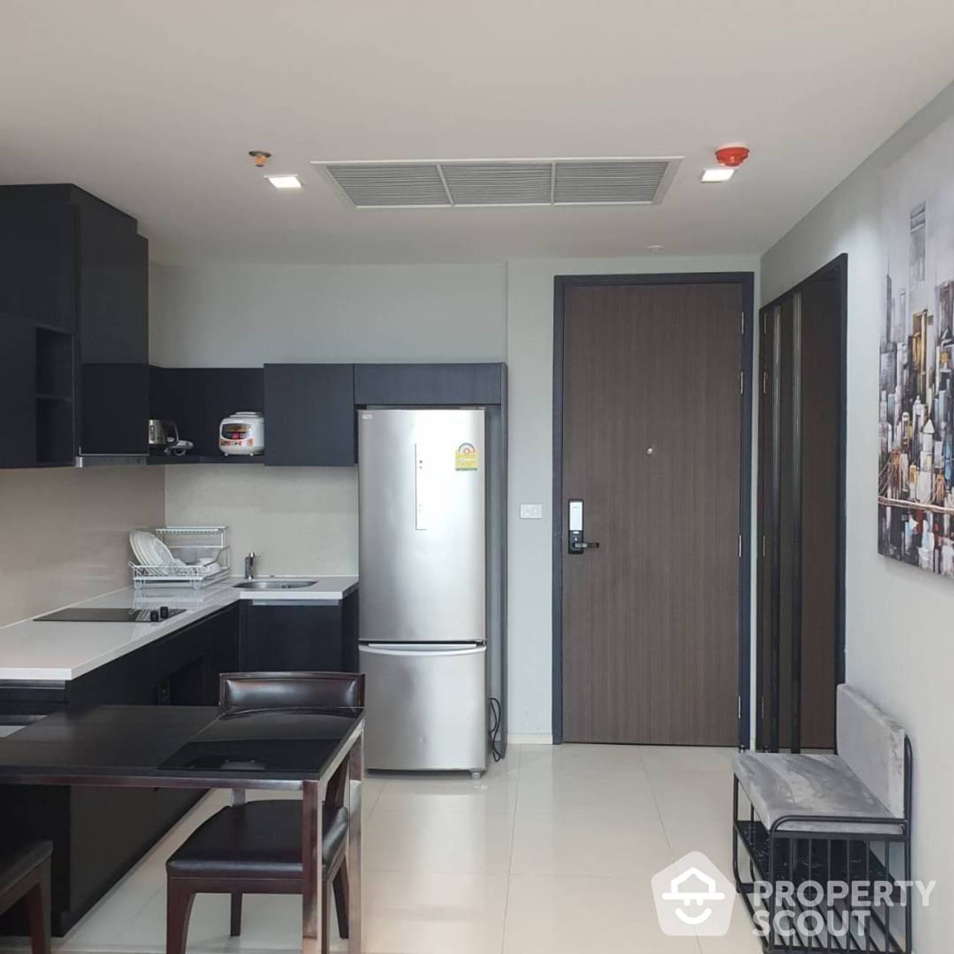 Condominium in , Krung Thep Maha Nakhon 12695343