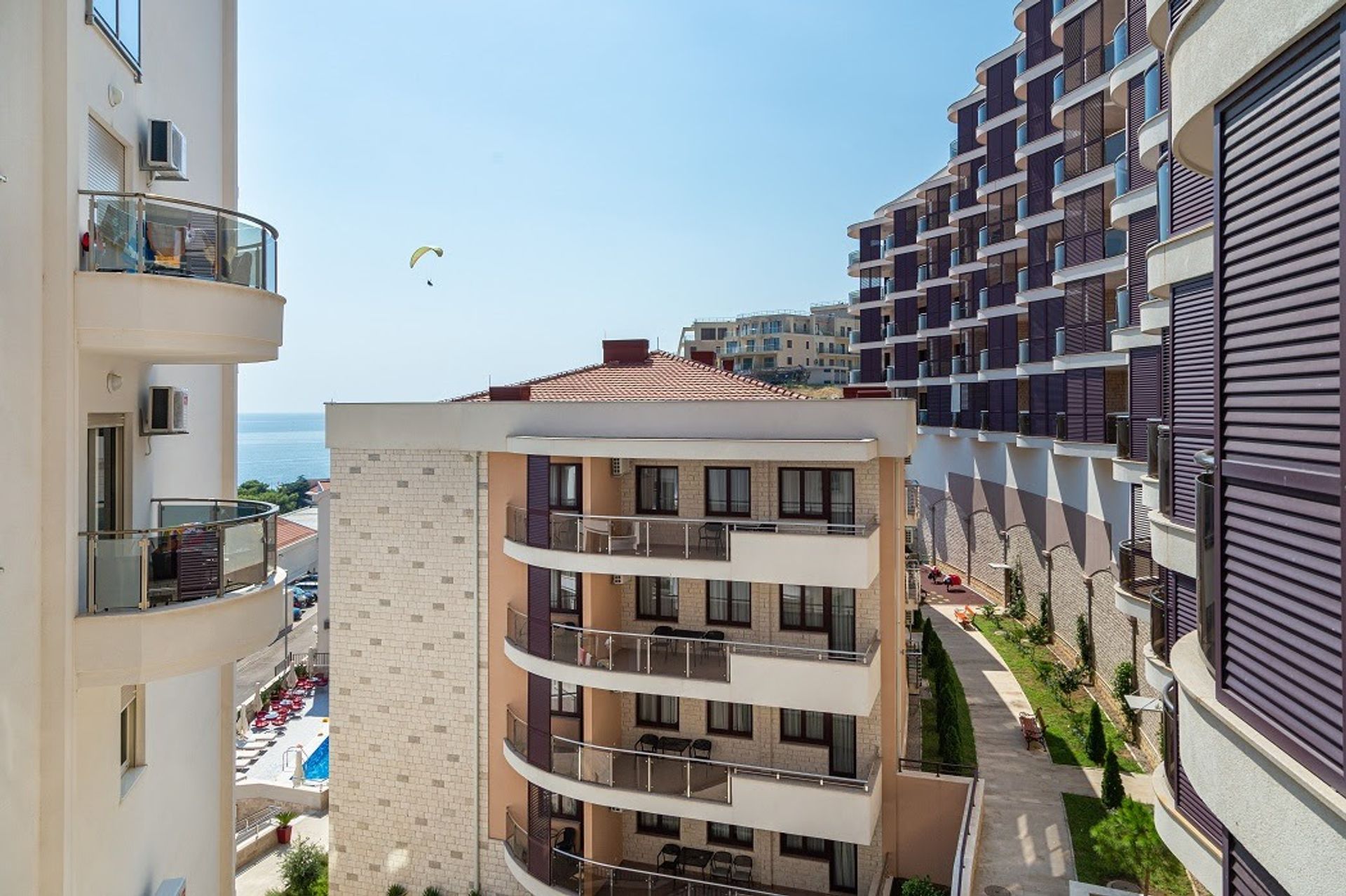 Kondominium w Budva, Budva 12695414