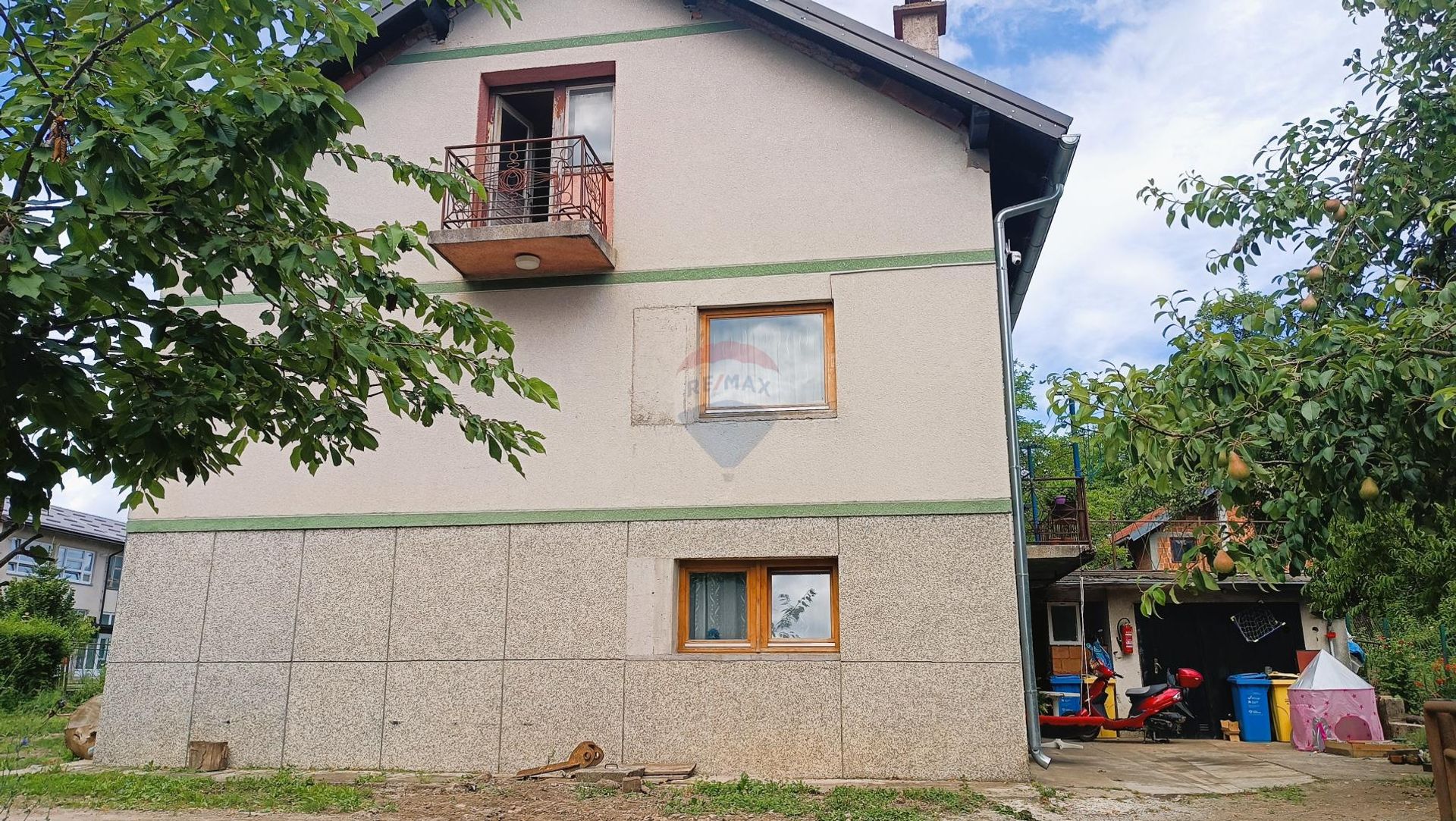 loger dans Plaski, Karlovacka Zupanija 12695479