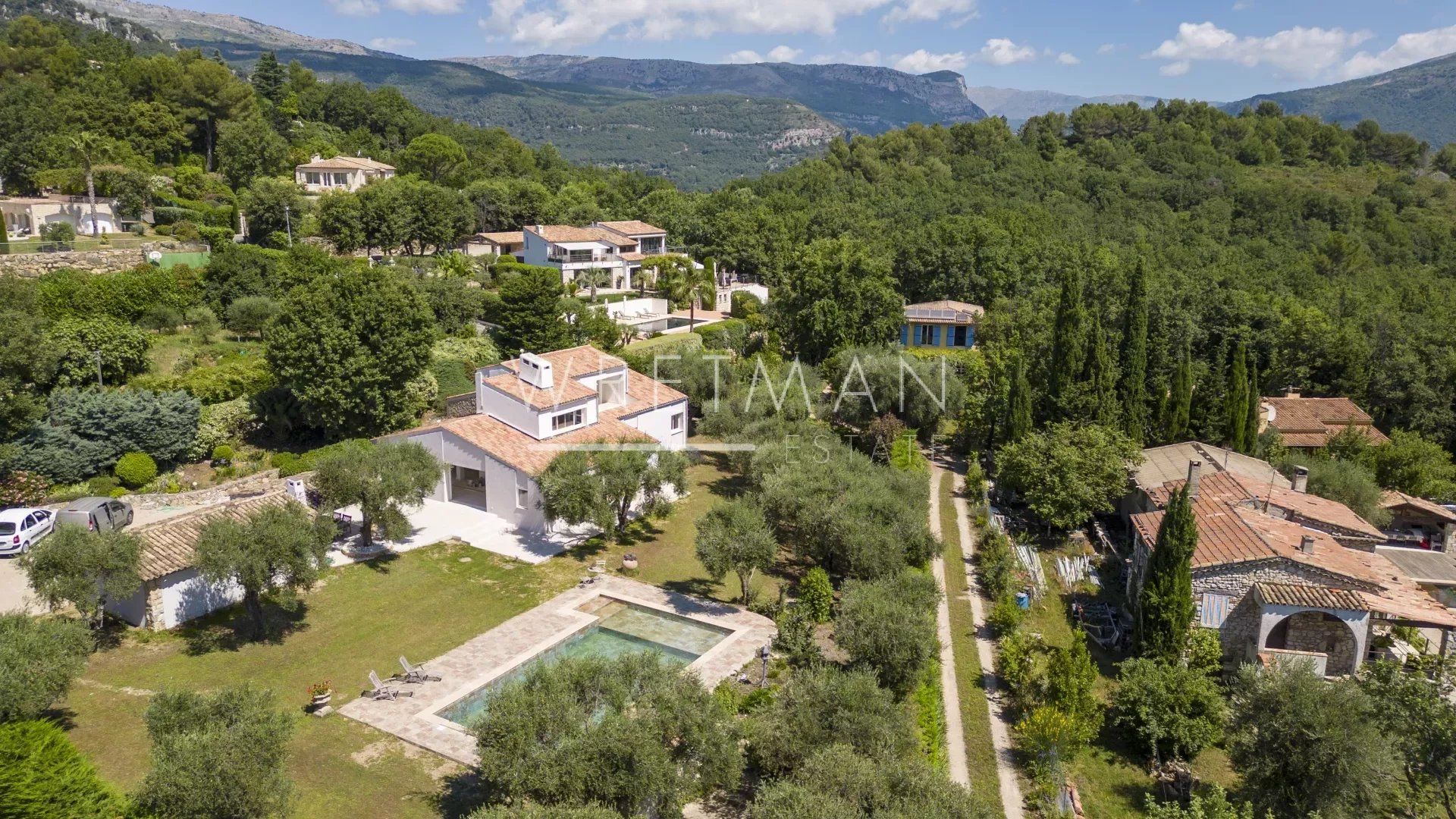 Casa nel Chateauneuf-Grasse, Provenza-Alpi-Costa Azzurra 12695506