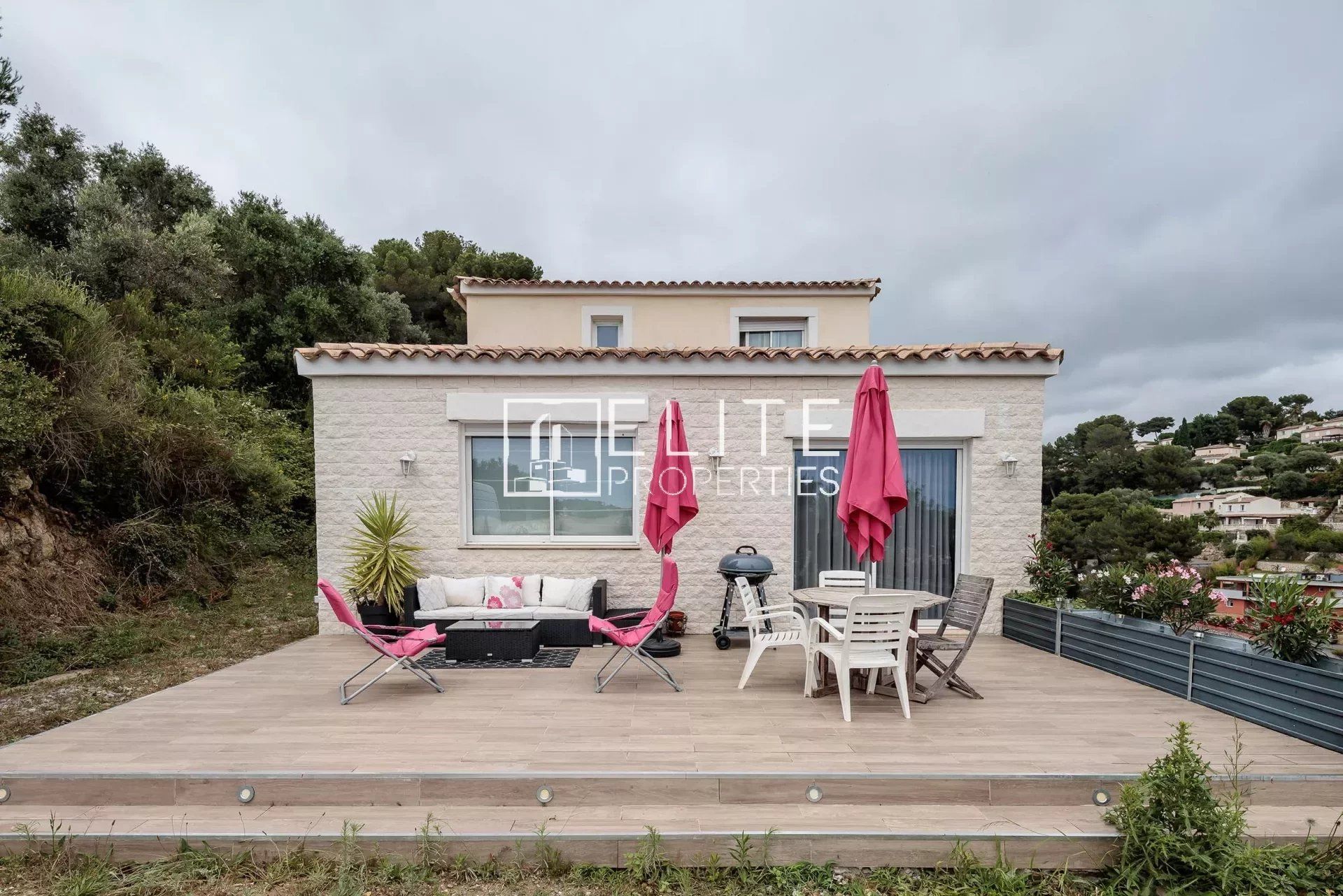 Rumah di Vallauris, Alpes-Maritimes 12695543