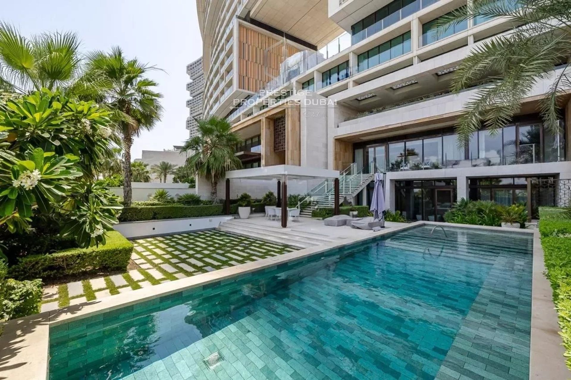 Multiple Houses in Palm Jumeirah, Dubai 12695613